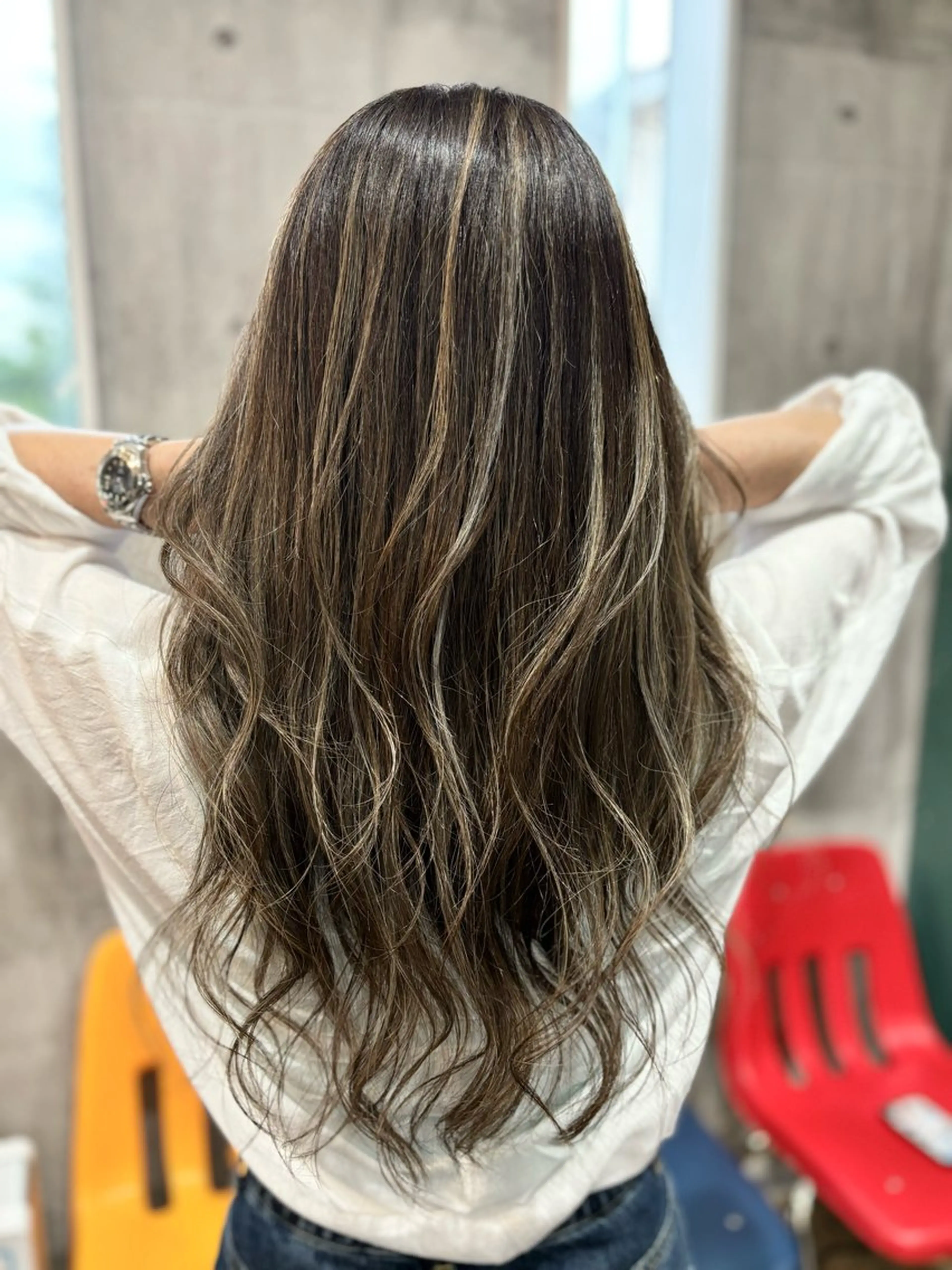 ロング ハイライト レイヤーカット カット ヘアカラー yoshihara yuukiのヘアスタイル