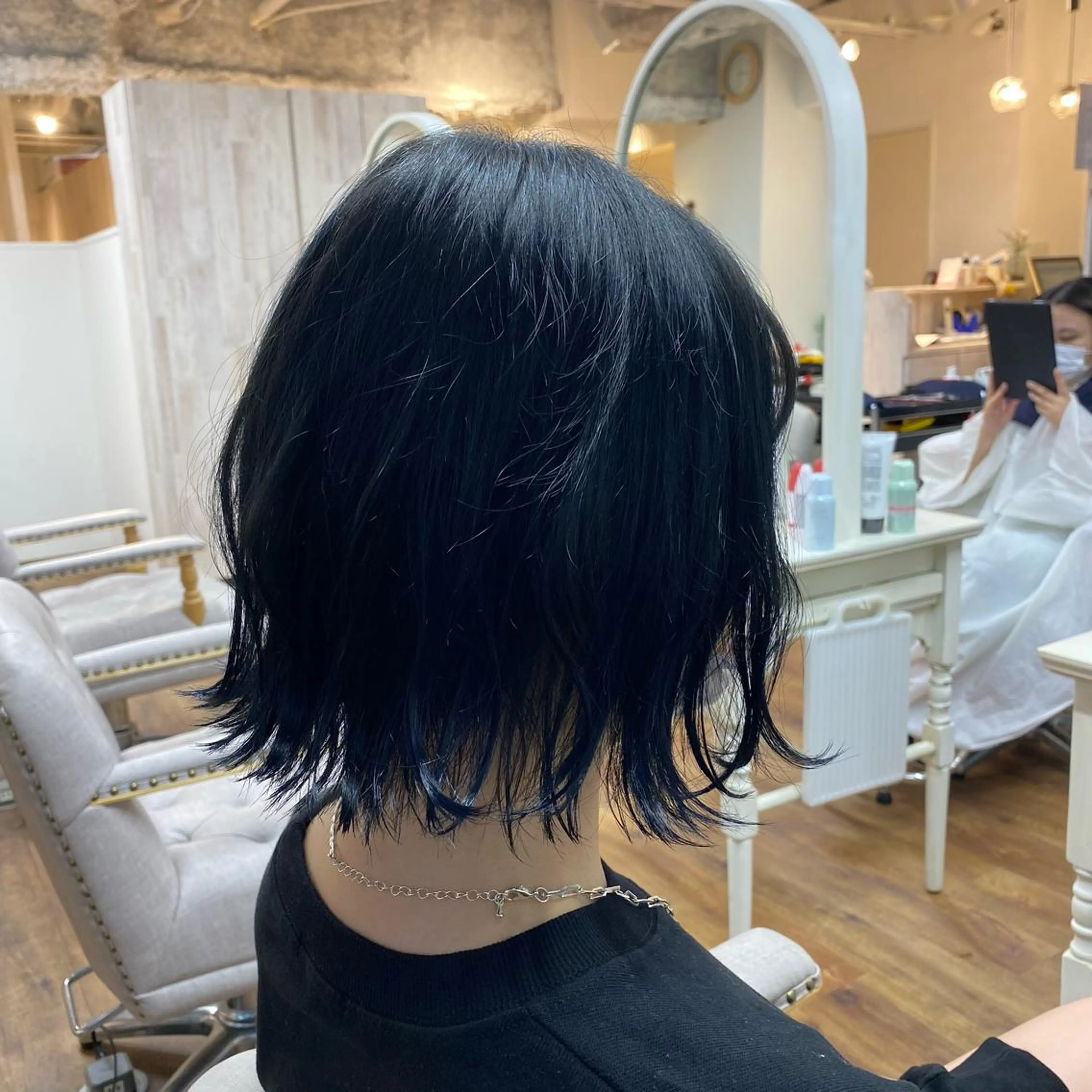 ショート カラー 大場 優のヘアスタイル