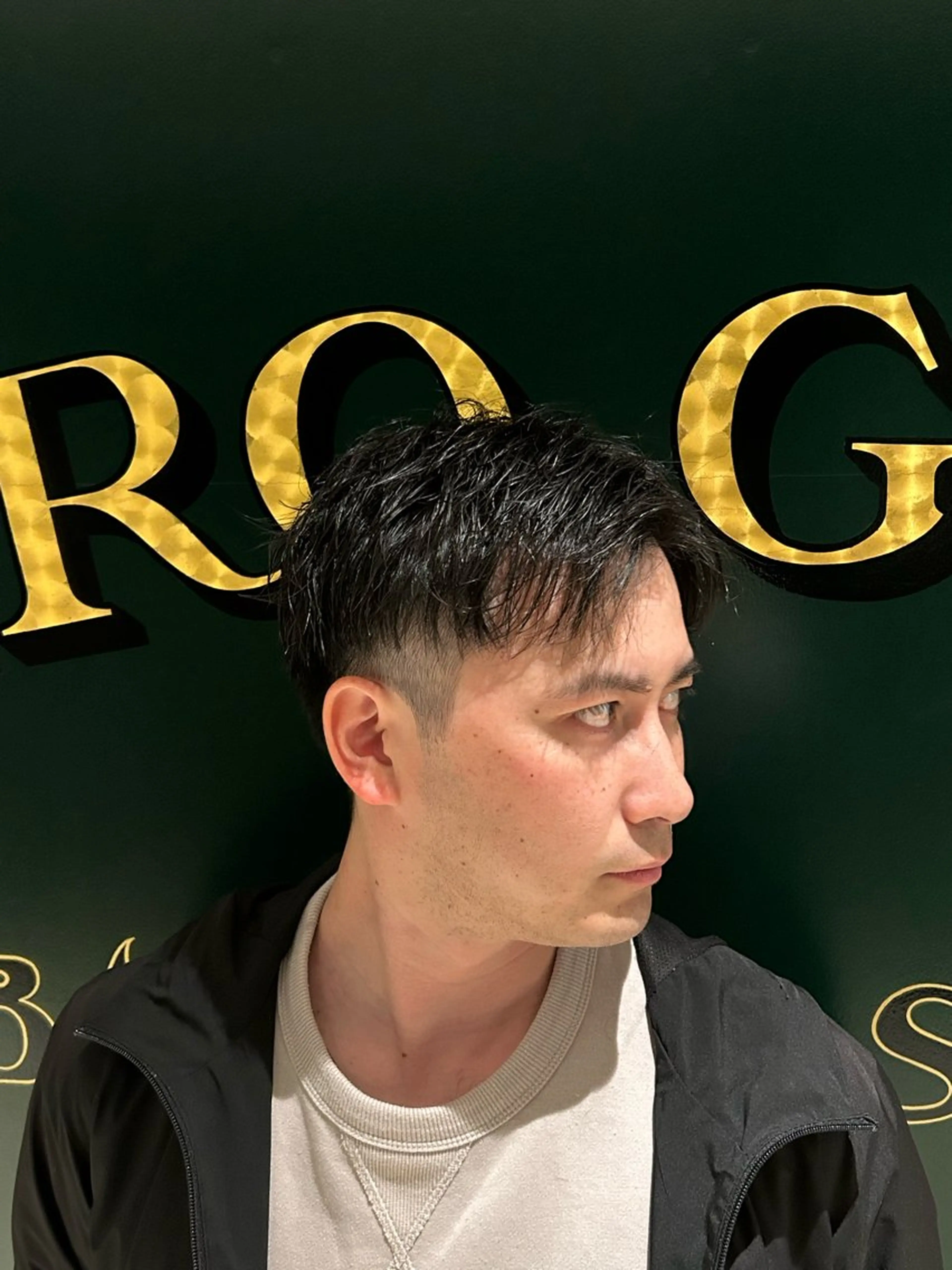 メンズ HIRO GINZA BARBER SHOP 名古屋本店【ヒロギンザ バーバーショップ】所属・ヒロ銀座牛山 友晴のヘアスタイル