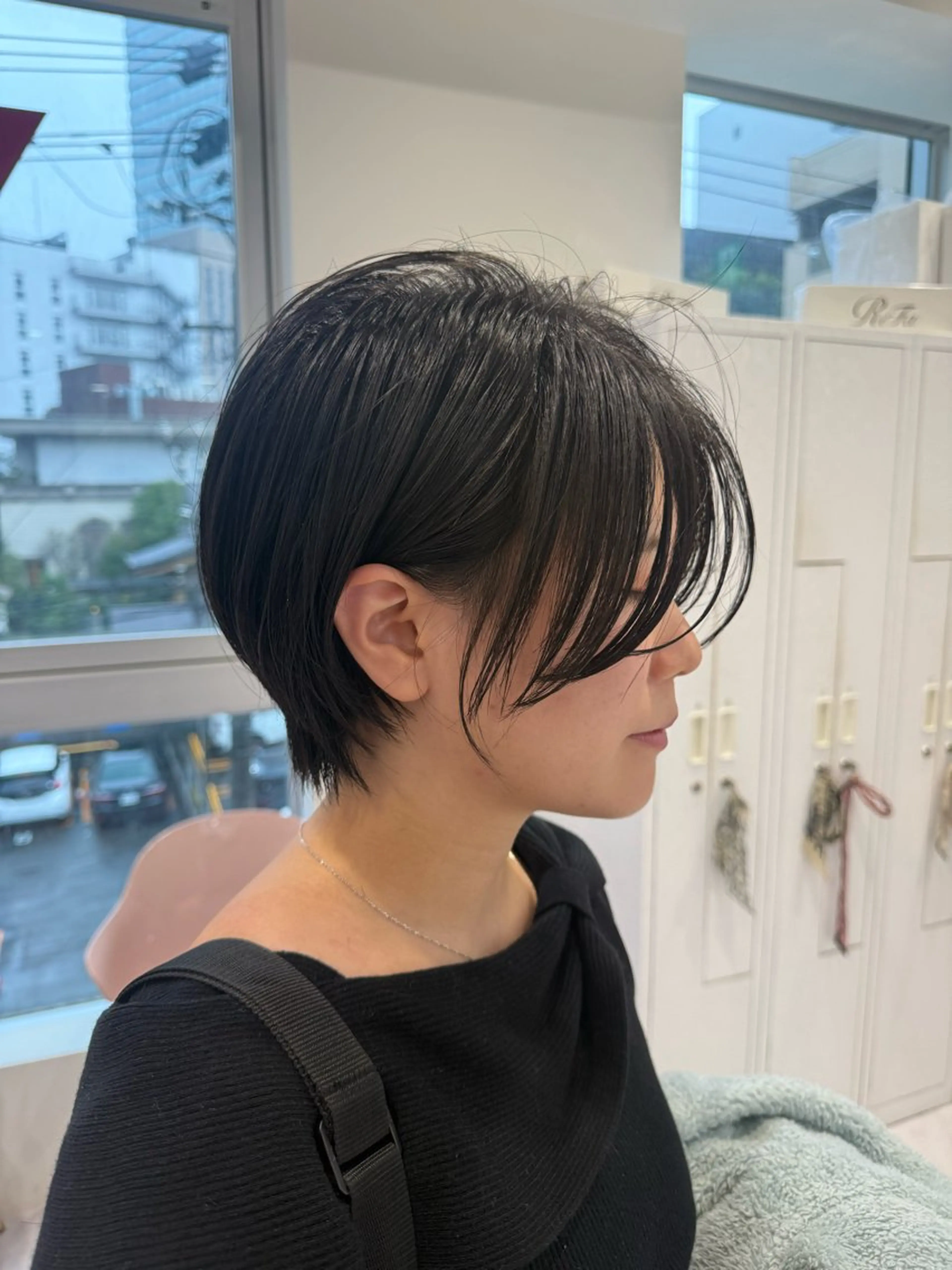 ショート カラー ショートヘア カット ヘアカラー トリートメント 🌟TOSHI/透明 感カラー/ショートのヘアスタイル