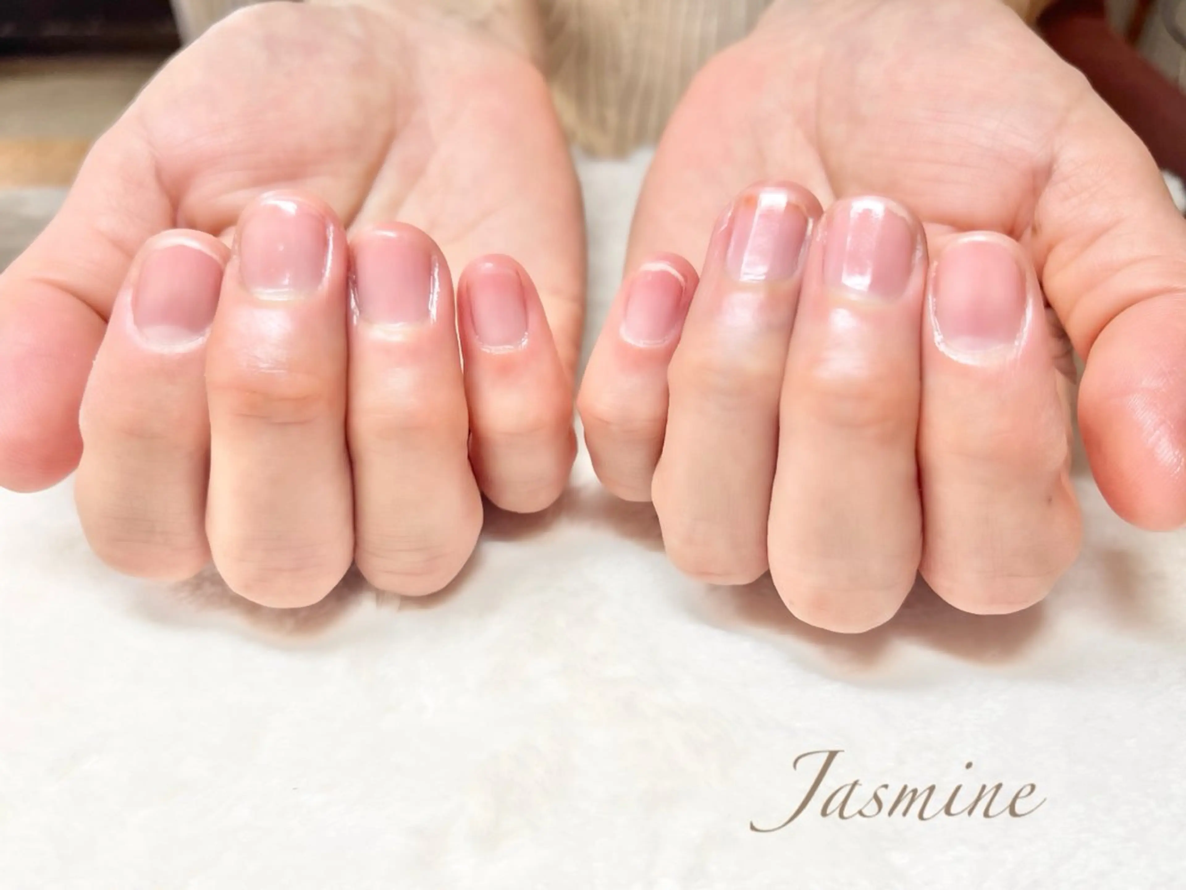 ネイル ハンドケア Jasmine 林のネイルデザイン