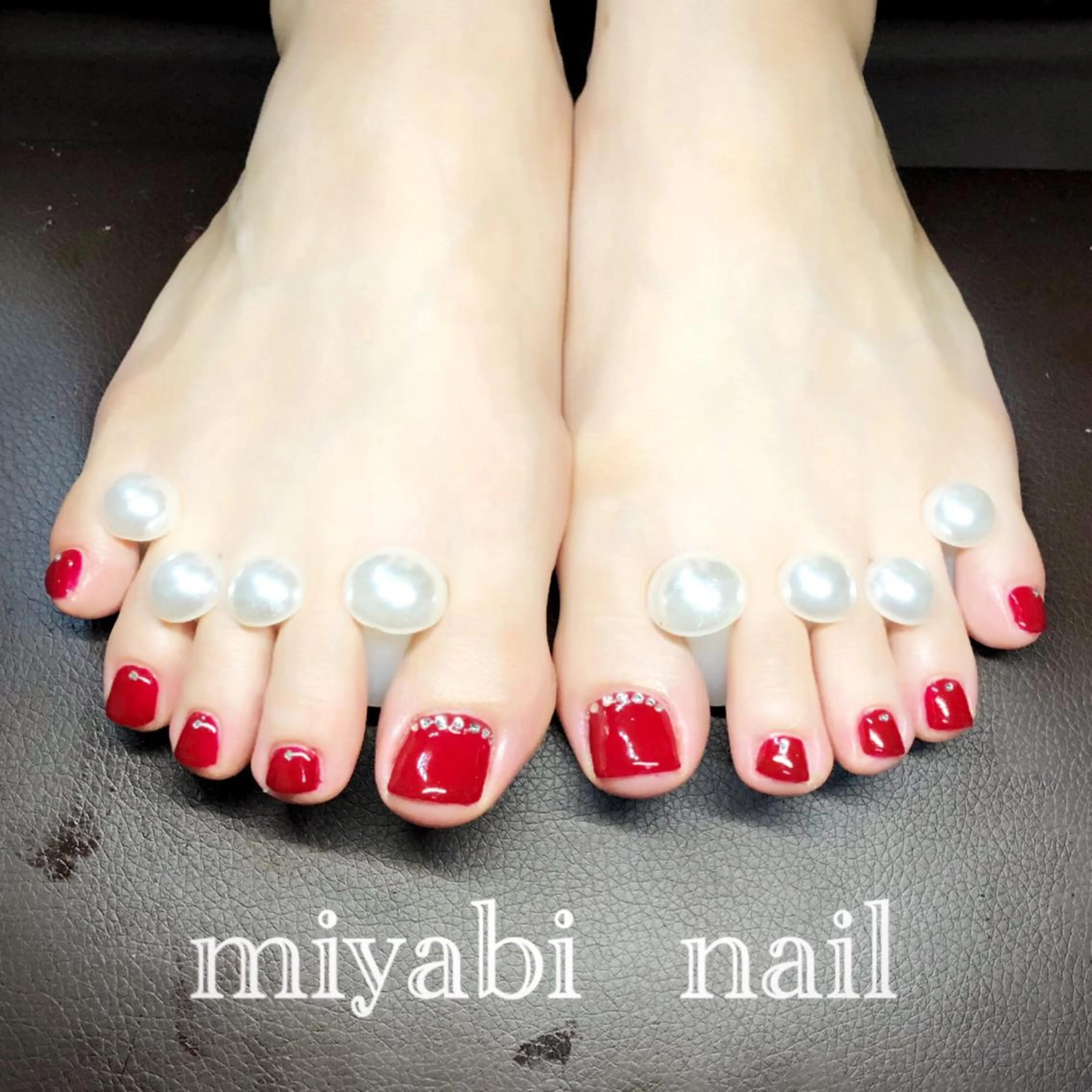 ネイル アートネイル フットネイル 持ち込み ワンカラーネイル シンプルネイル フットネイル miyabi nail 桂川駅近くのネイルデザイン