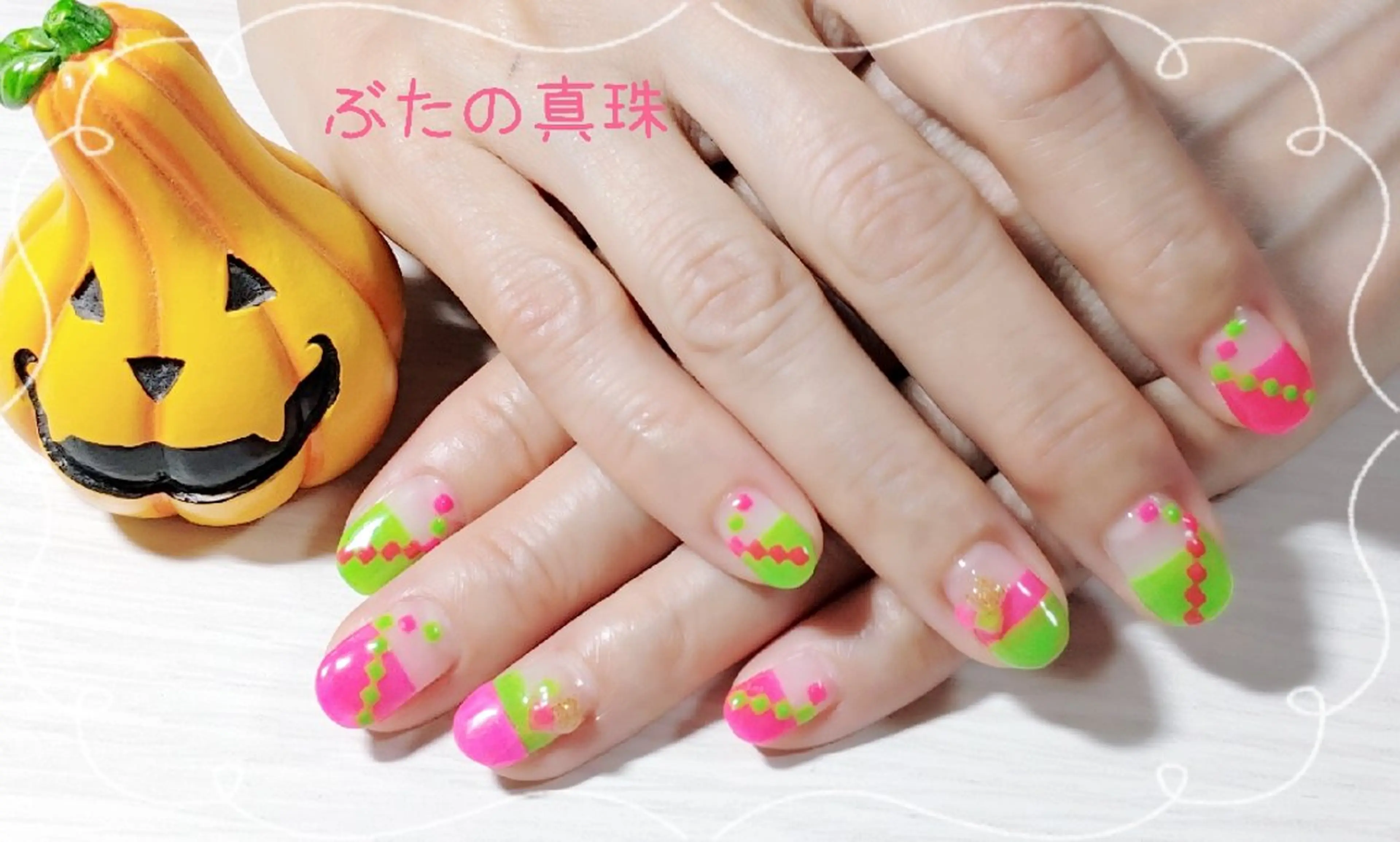 ネイル スクエアネイル 林 珠里のネイルデザイン