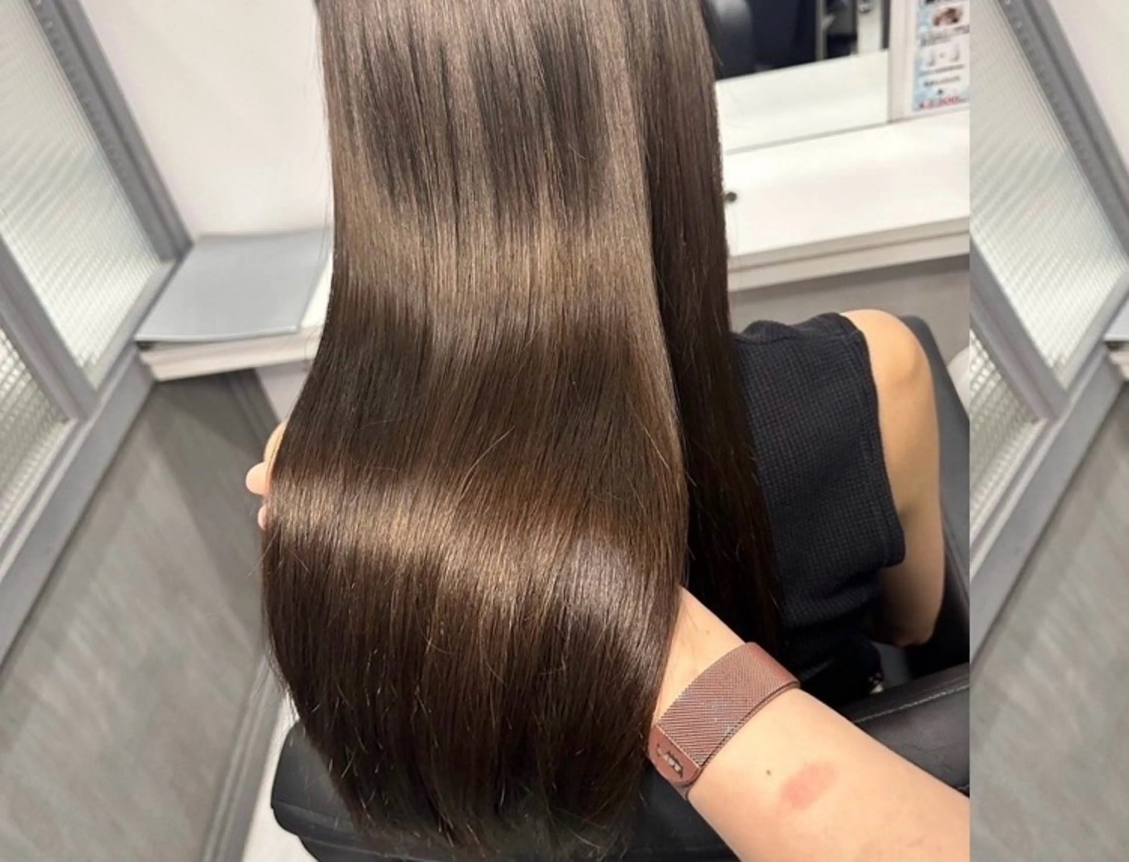 ロング ヘアカラー トリートメント 艶髪×透明感カラー ののかのヘアスタイル