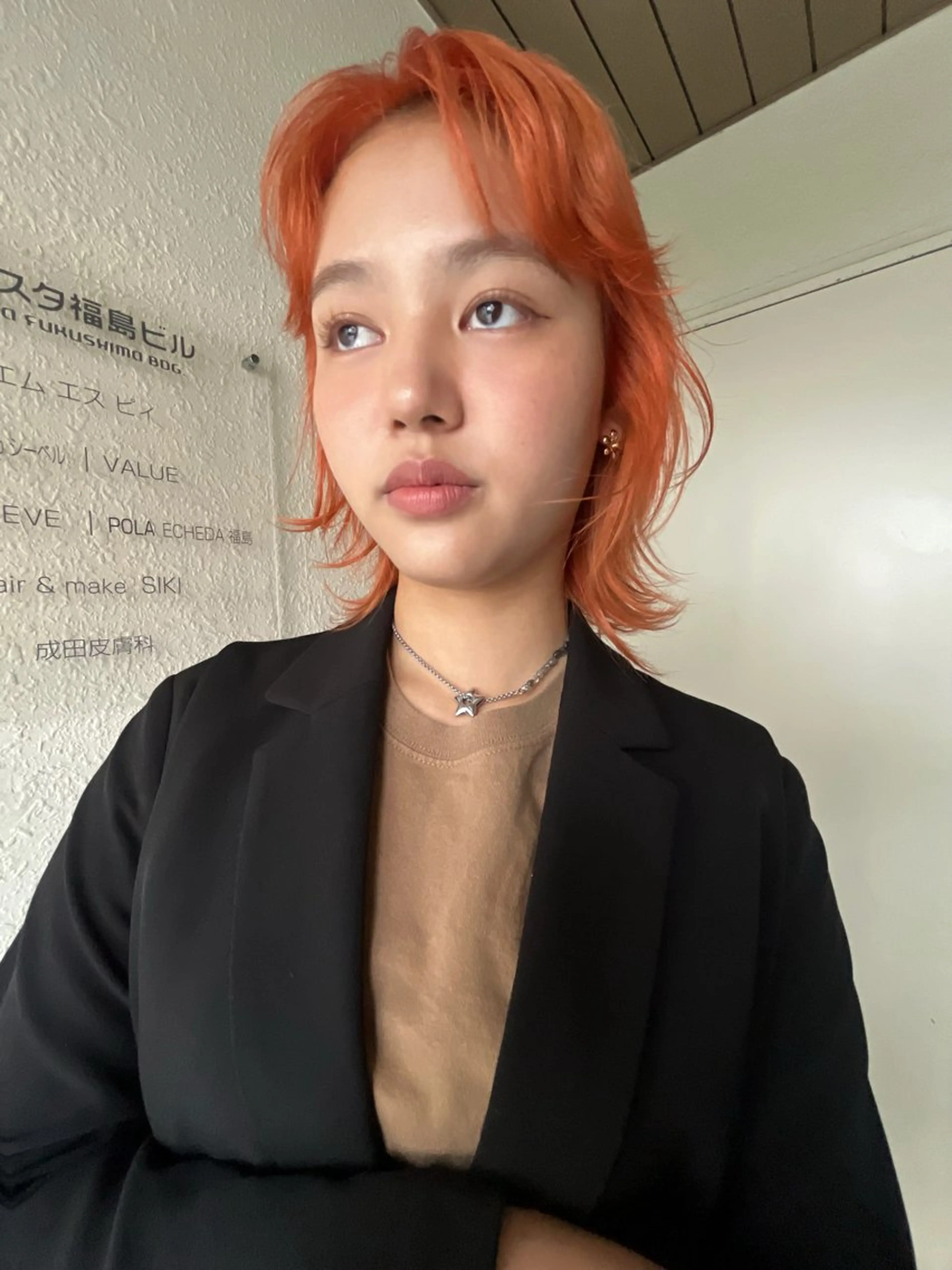 カラー sliver ・siki /YUIのヘアスタイル