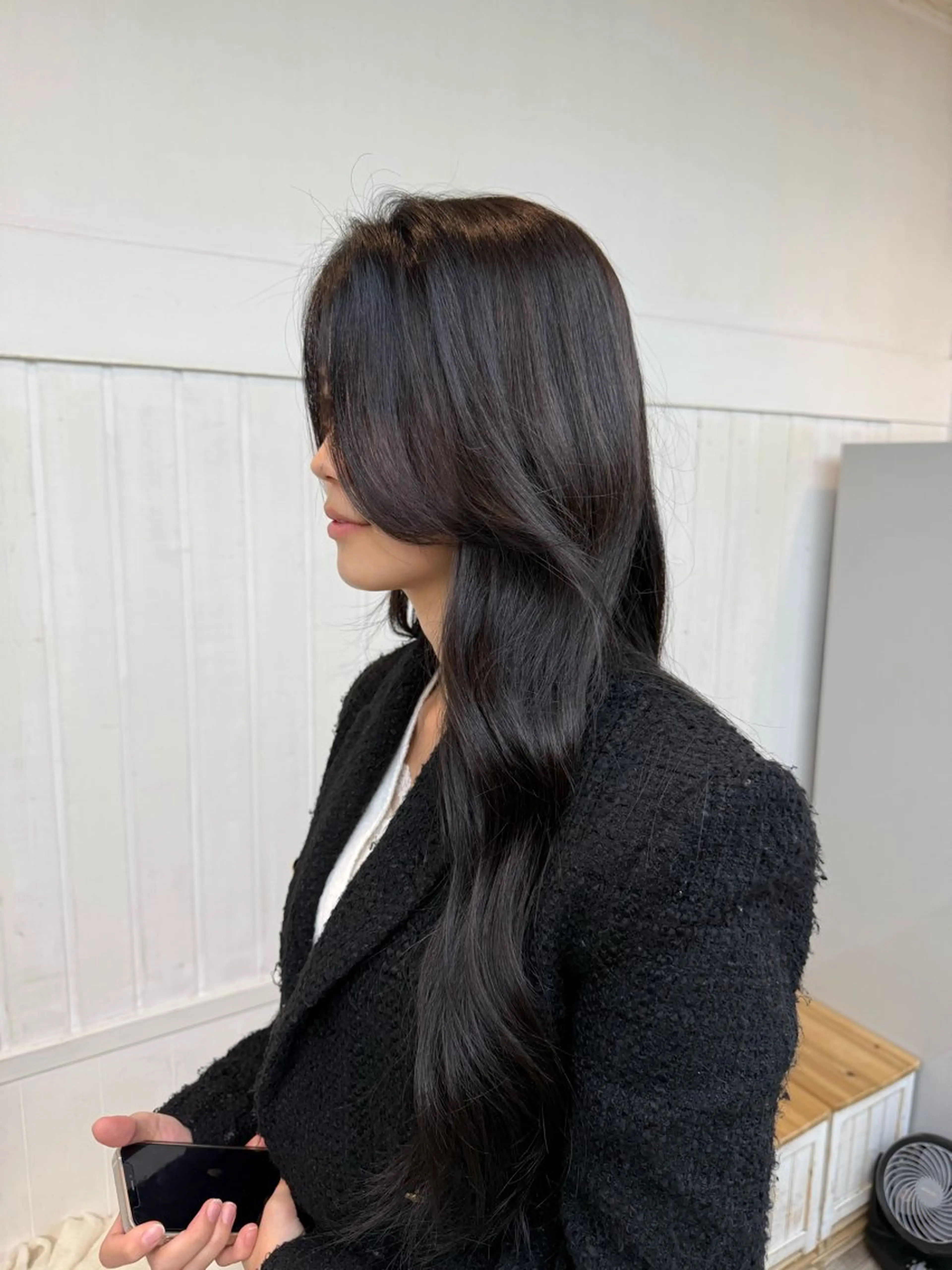 ロング カット WATARU/ 韓国風巻き髪のヘアスタイル