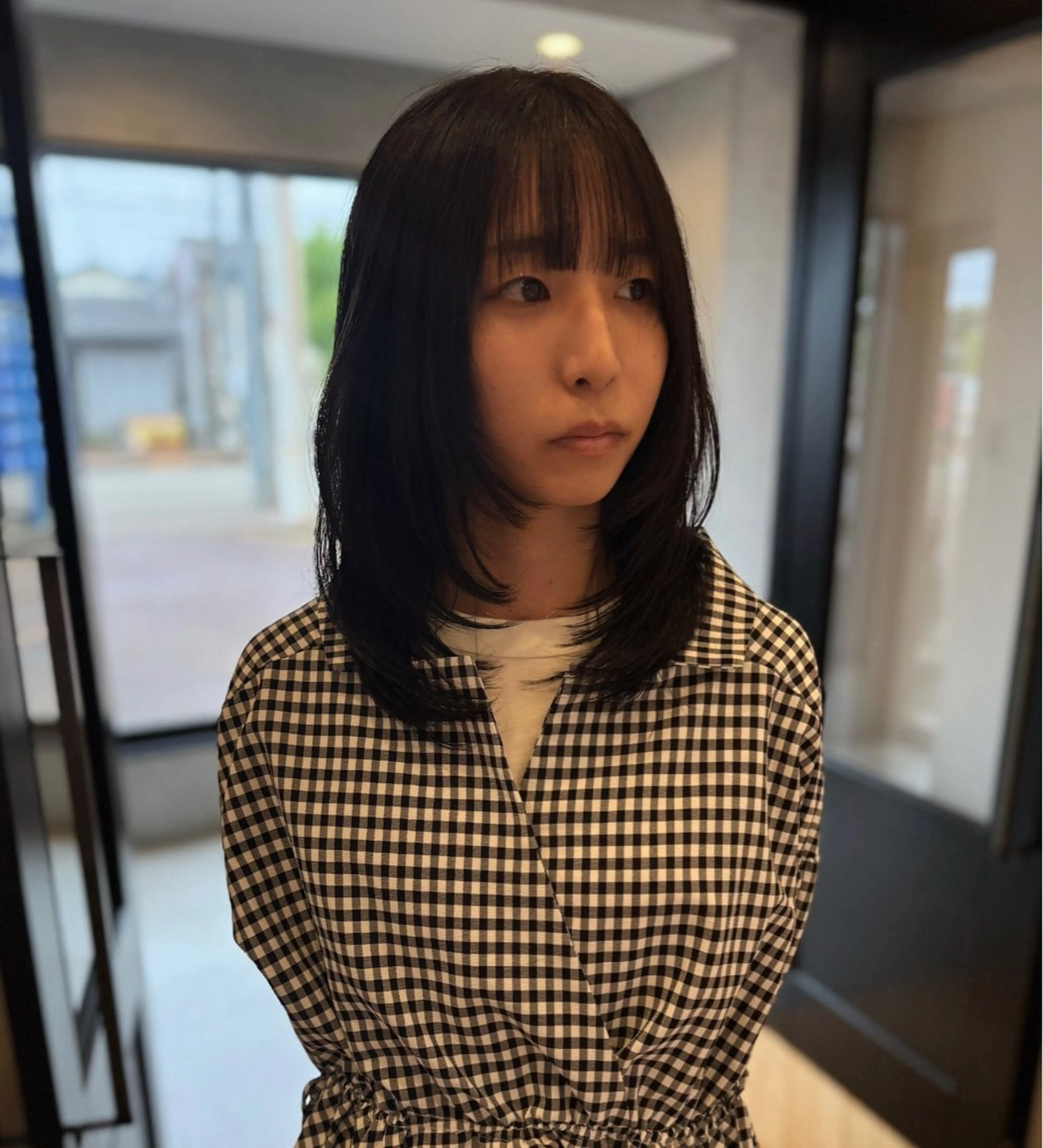 ミディアム カット ヘアカラー トリートメント ベージュカラー/長岡 レイヤーカット/コウのヘアスタイル