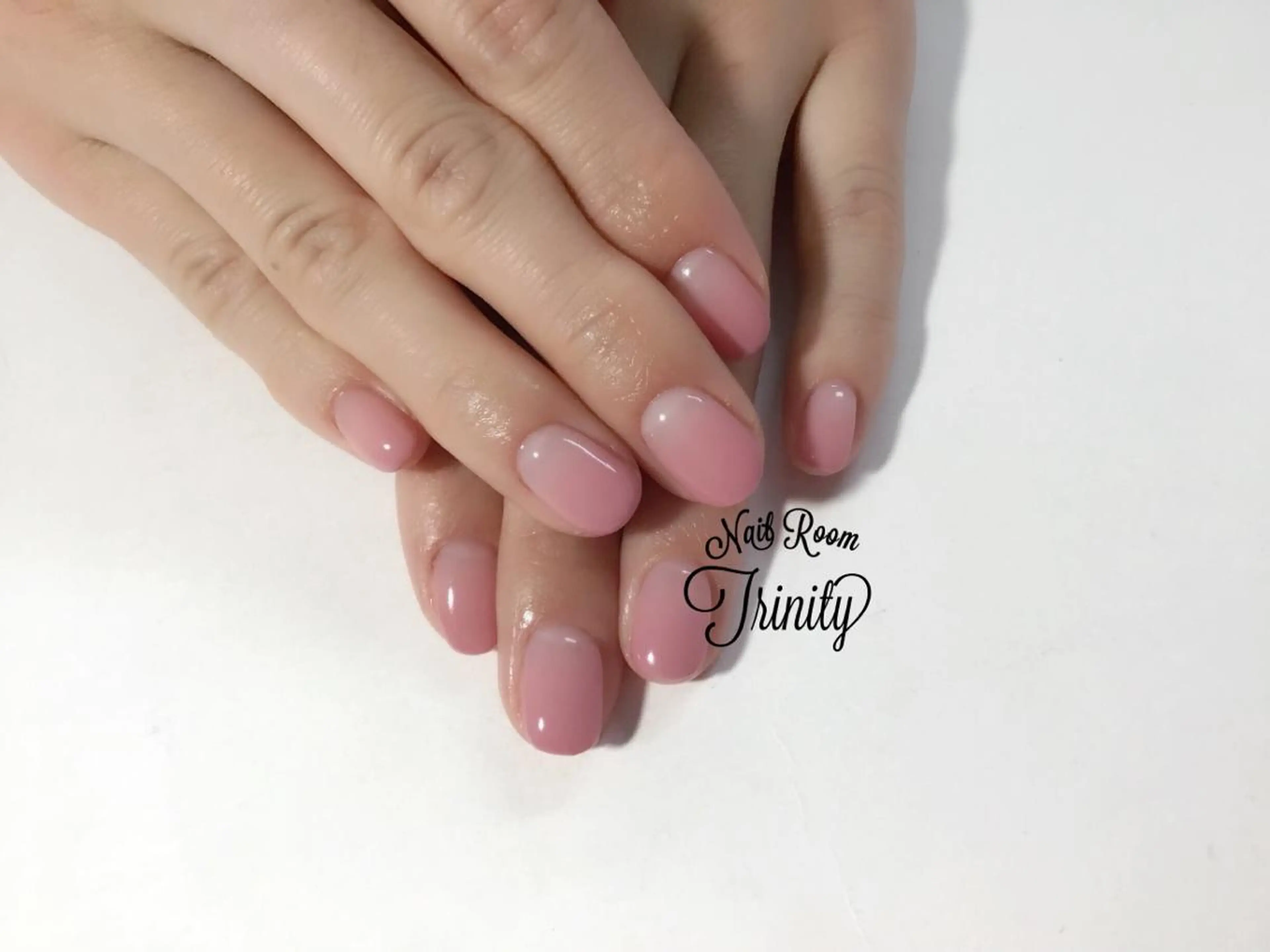 ネイル Trinity staffのネイルデザイン