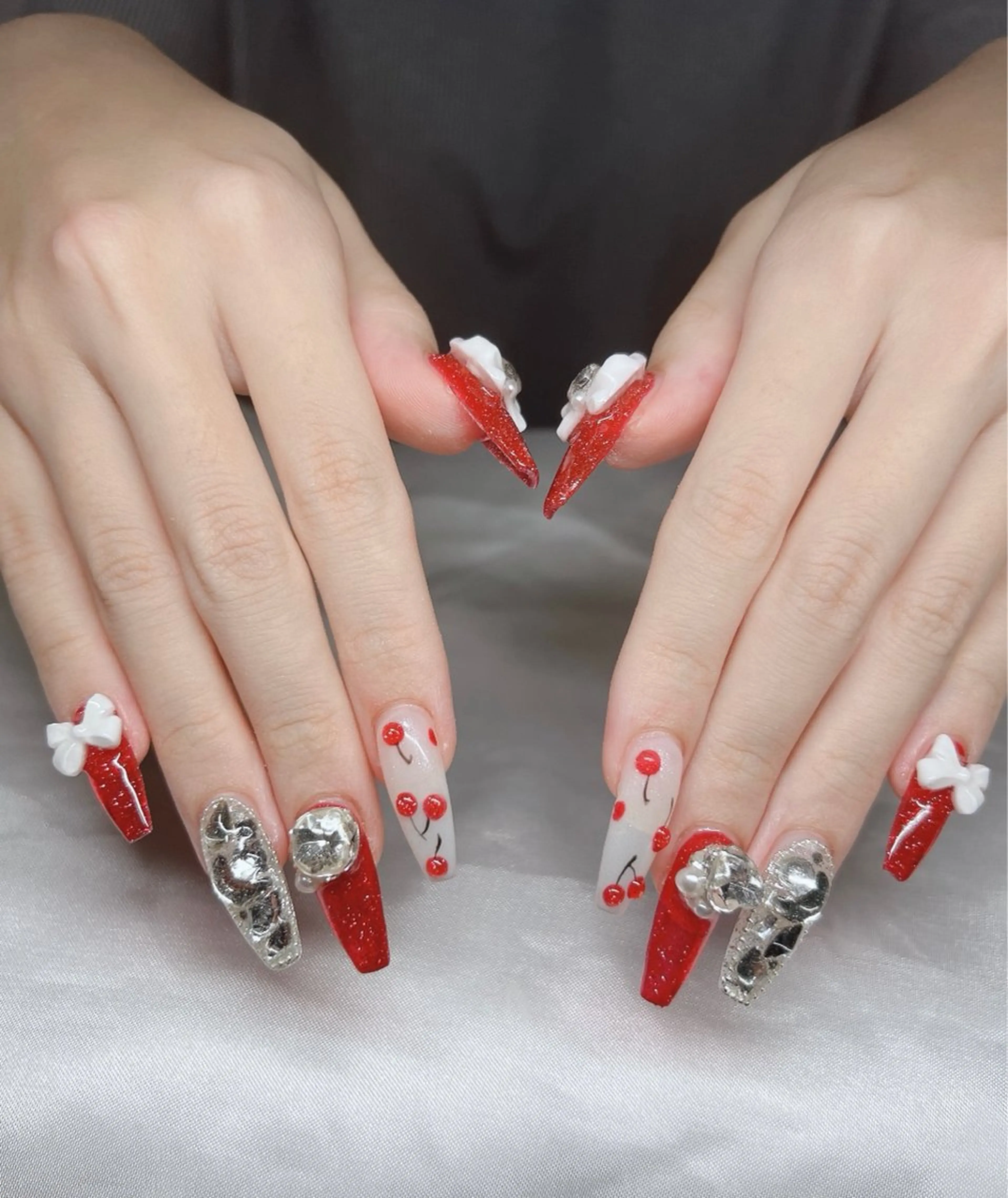 ネイル オーロラネイル チークネイル 長さ出し フットネイル フレンチネイル Lee Nails チップ長さだし専門店のネイルデザイン