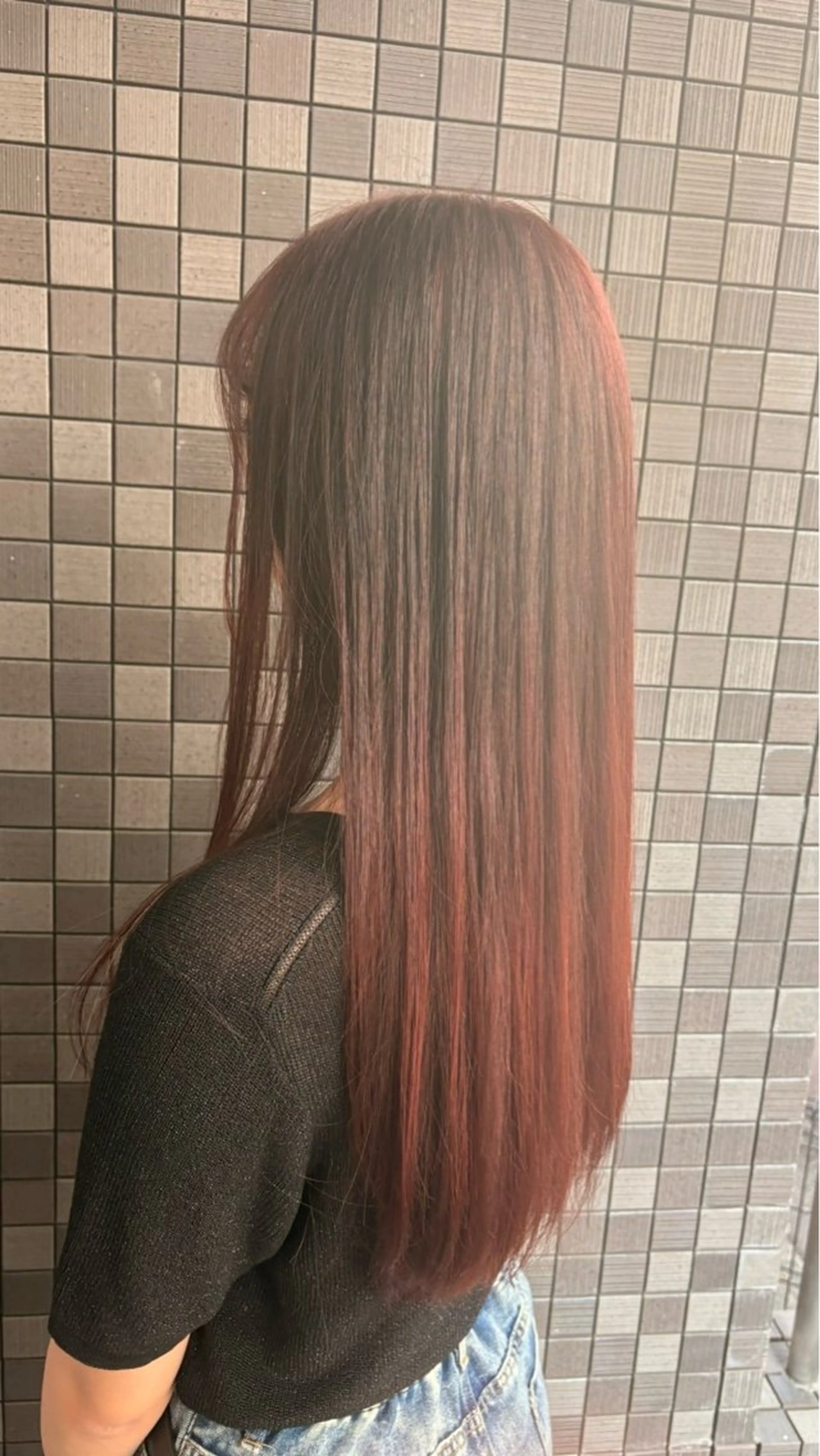 ロング カラー グラデーションカラー レッドカラー ✂︎grace ✂︎mahoのヘアスタイル