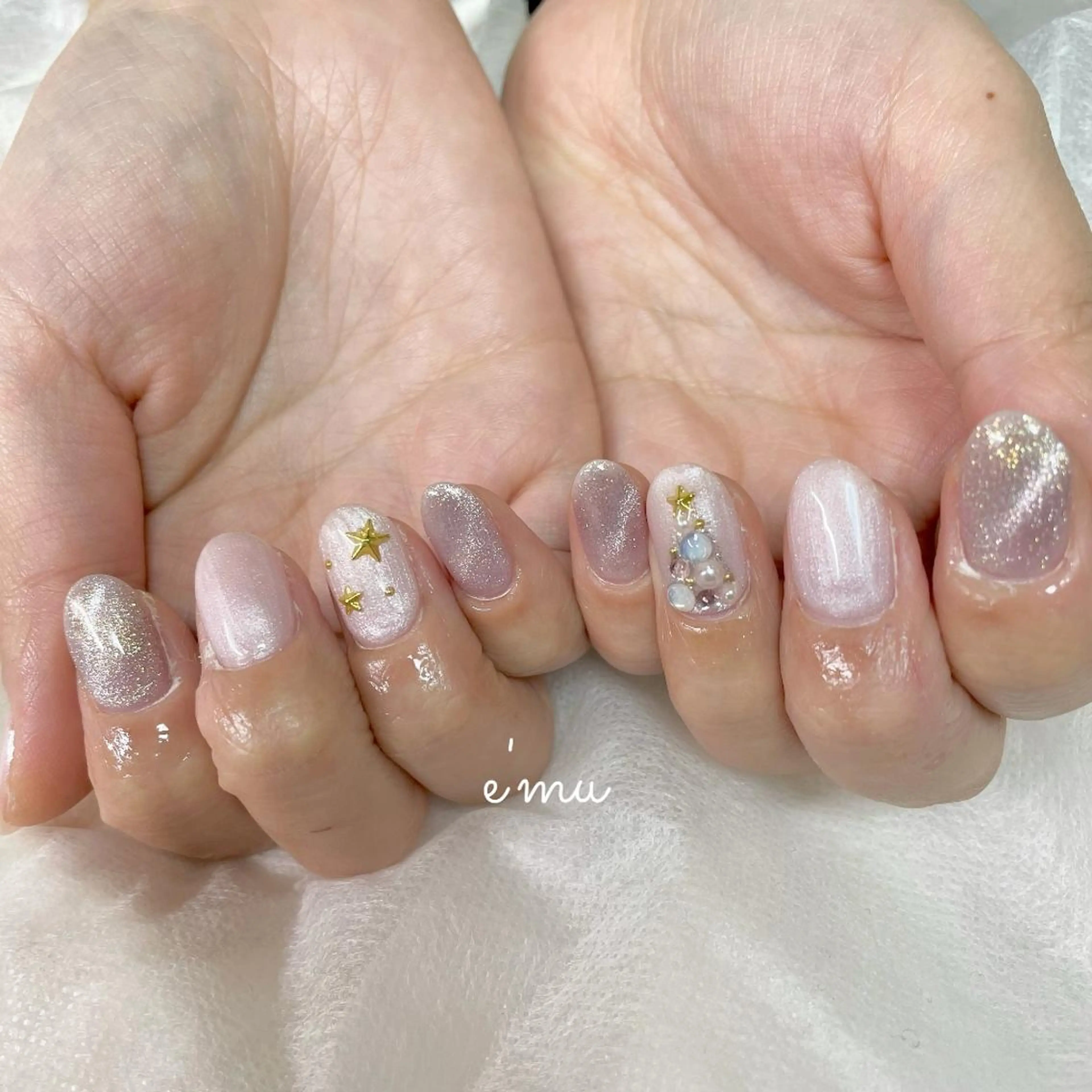 ネイル マグネットネイル 冬ネイル クリスマス nail salon e'mu💐のネイルデザイン