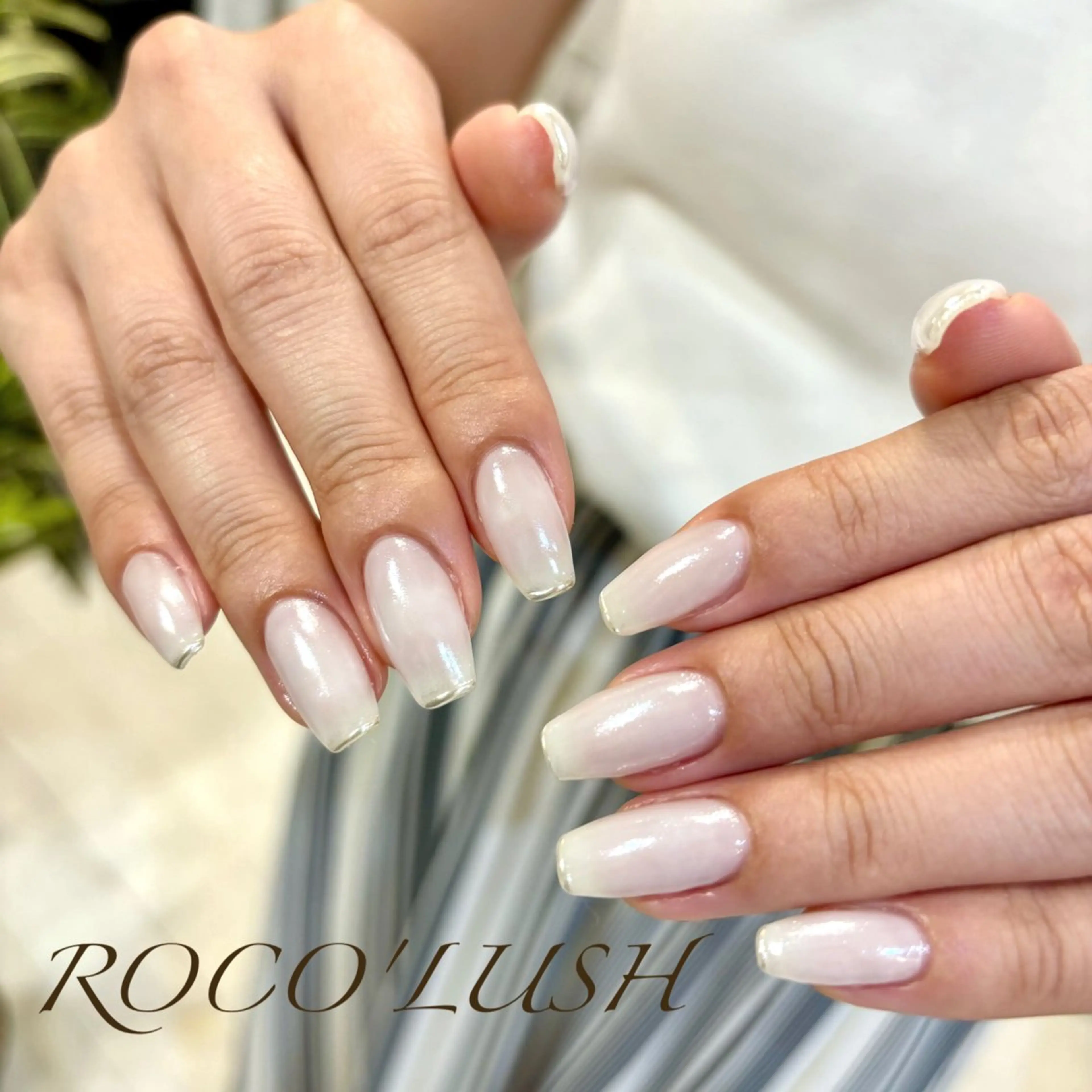 ネイル オーロラネイル フレンチネイル ミラーネイル オフィスネイル シルバー 🌸ロコラッシュ 恵比寿🌸のネイルデザイン