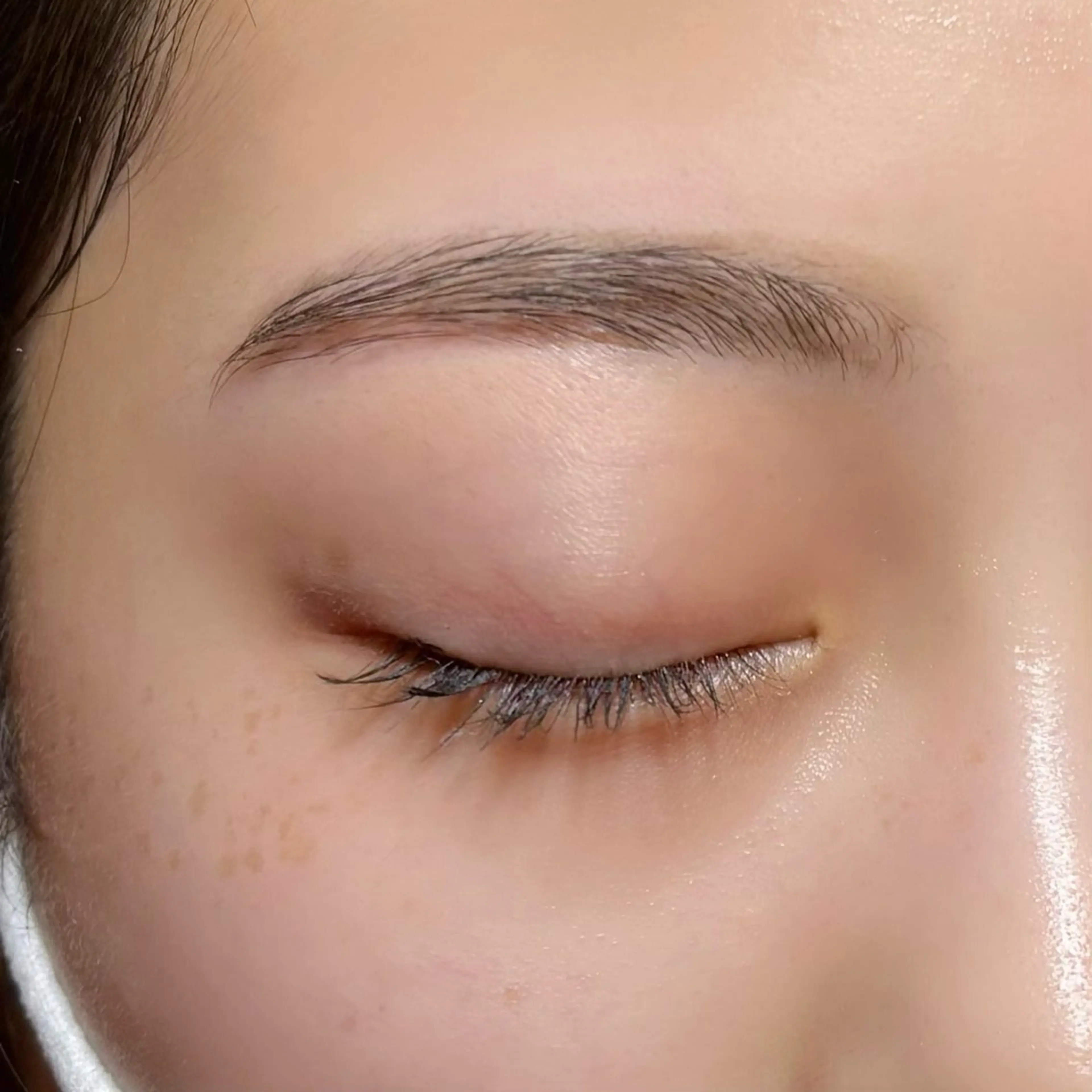 アイブロウ meguru／マツパ ／マツエク／束感のマツエク・マツパデザイン