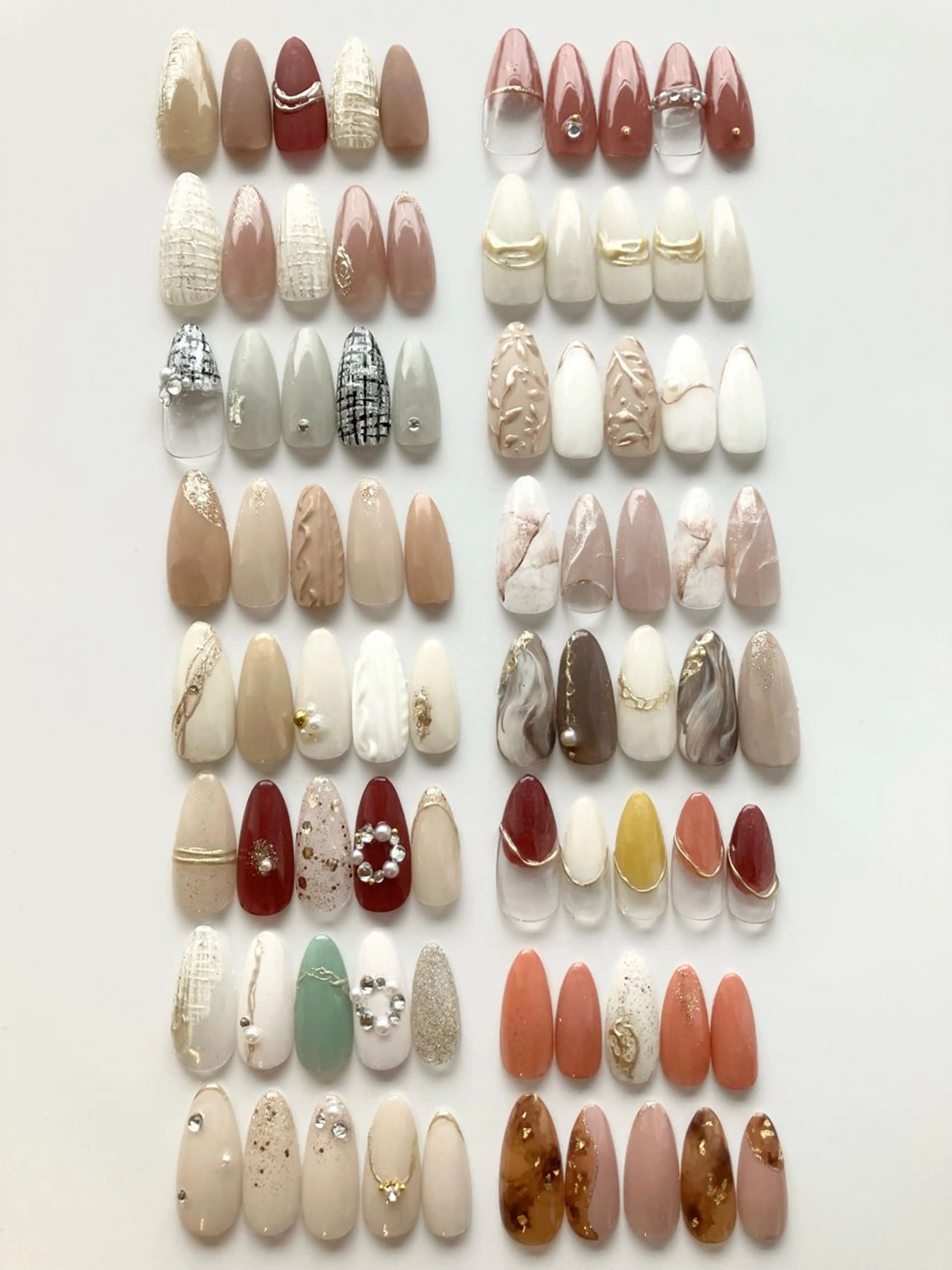 ネイル ツイードネイル 冬ネイル クリスマス MALAMA NAILのネイルデザイン