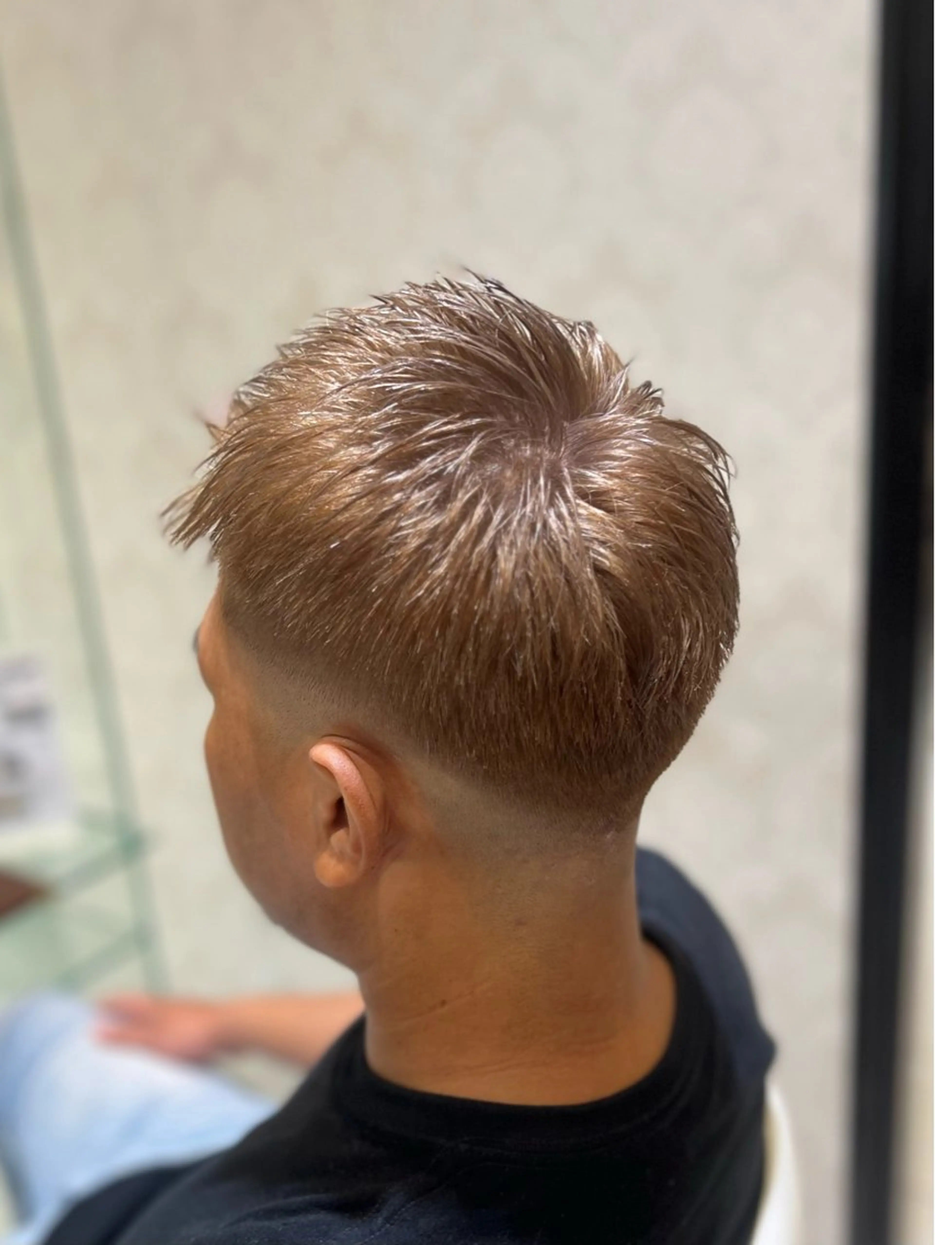 【男性限定】【ブリーチカラー】メンズカット＋トリートメント込みの写真