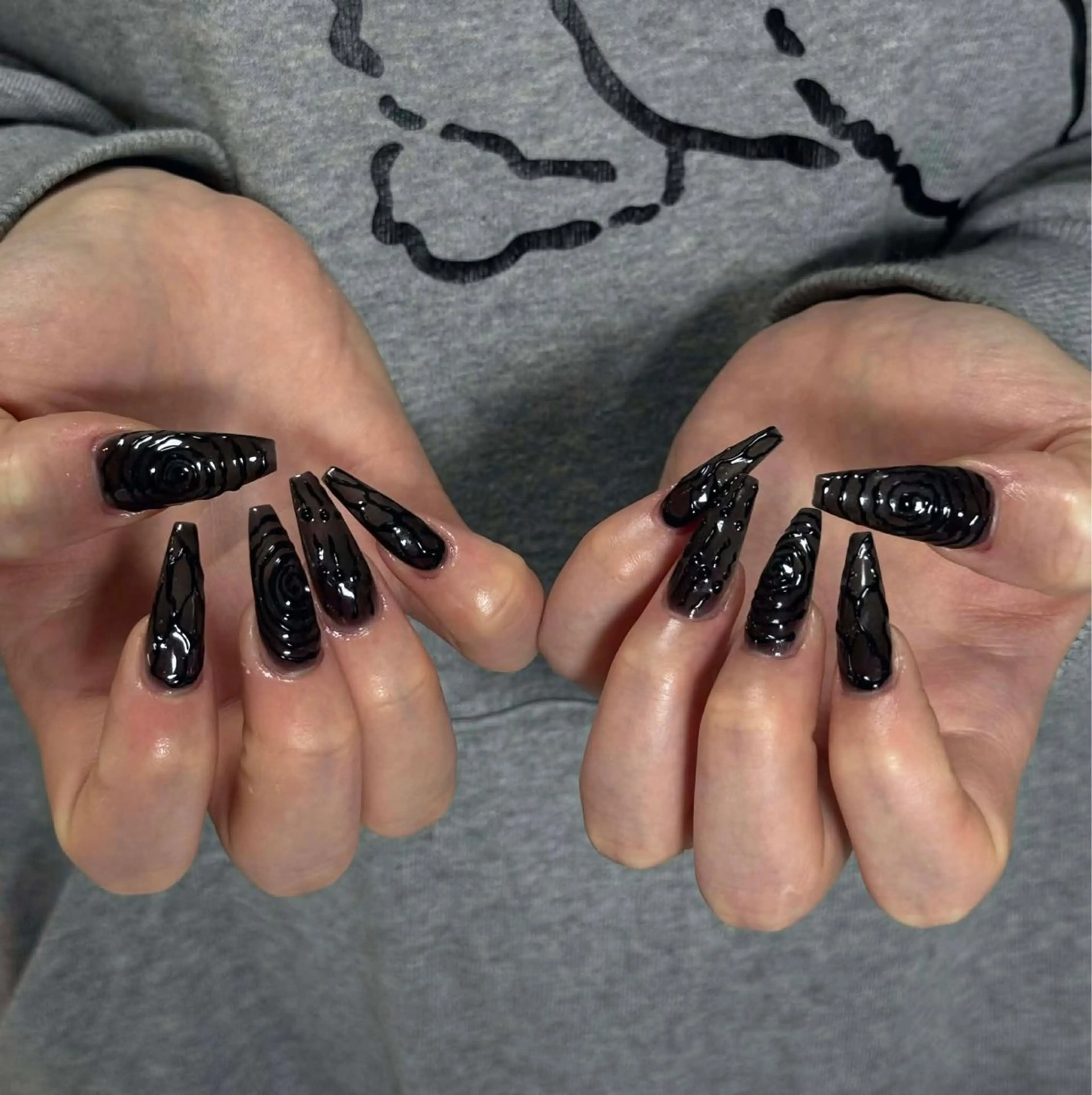 ネイル チークネイル ドット フレンチネイル グラデーション ハート ハンドネイル Julli NailStudioのネイルデザイン
