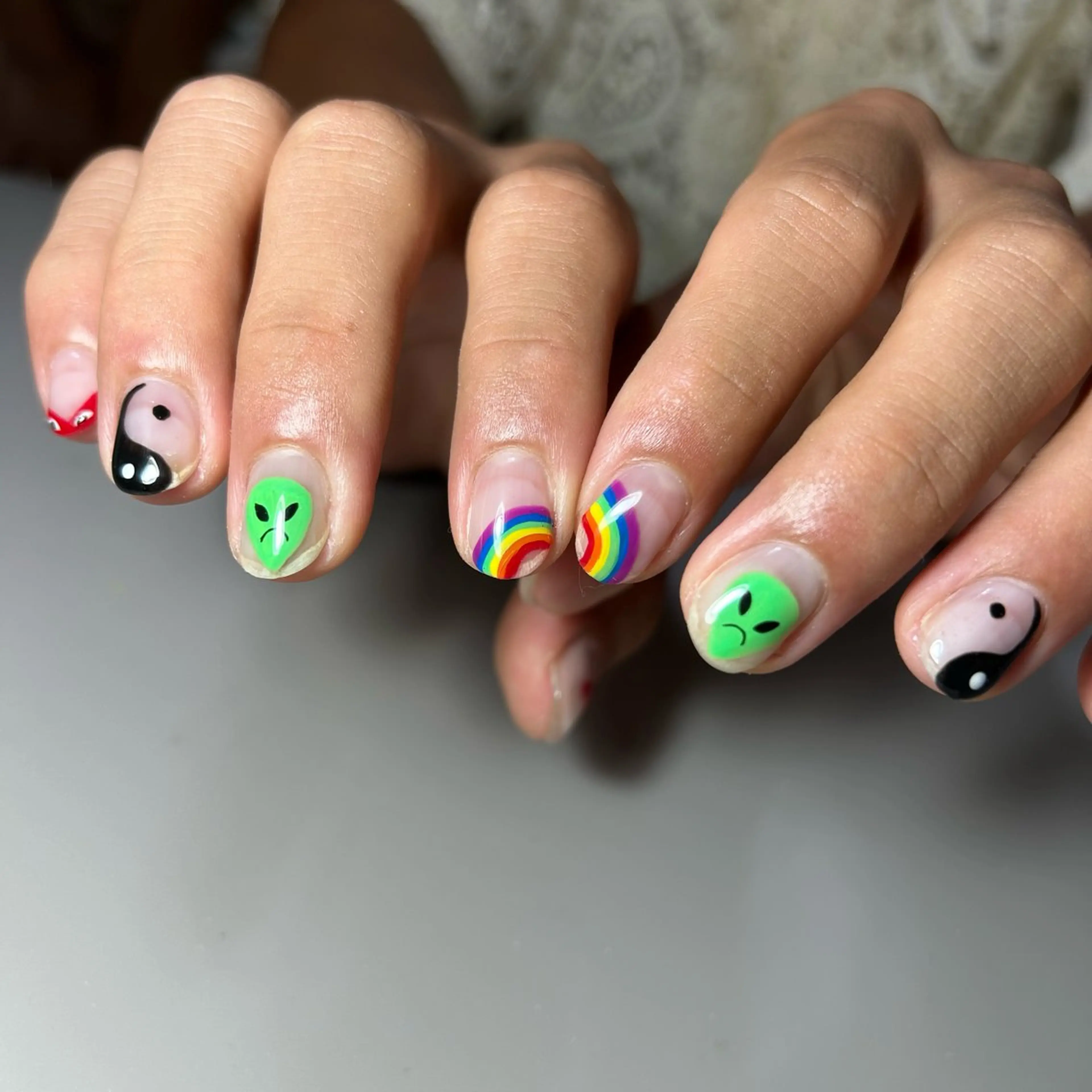 ネイル ハンドネイル nailroom‪ sb‪‪𓈒𓂂𓏸のネイルデザイン