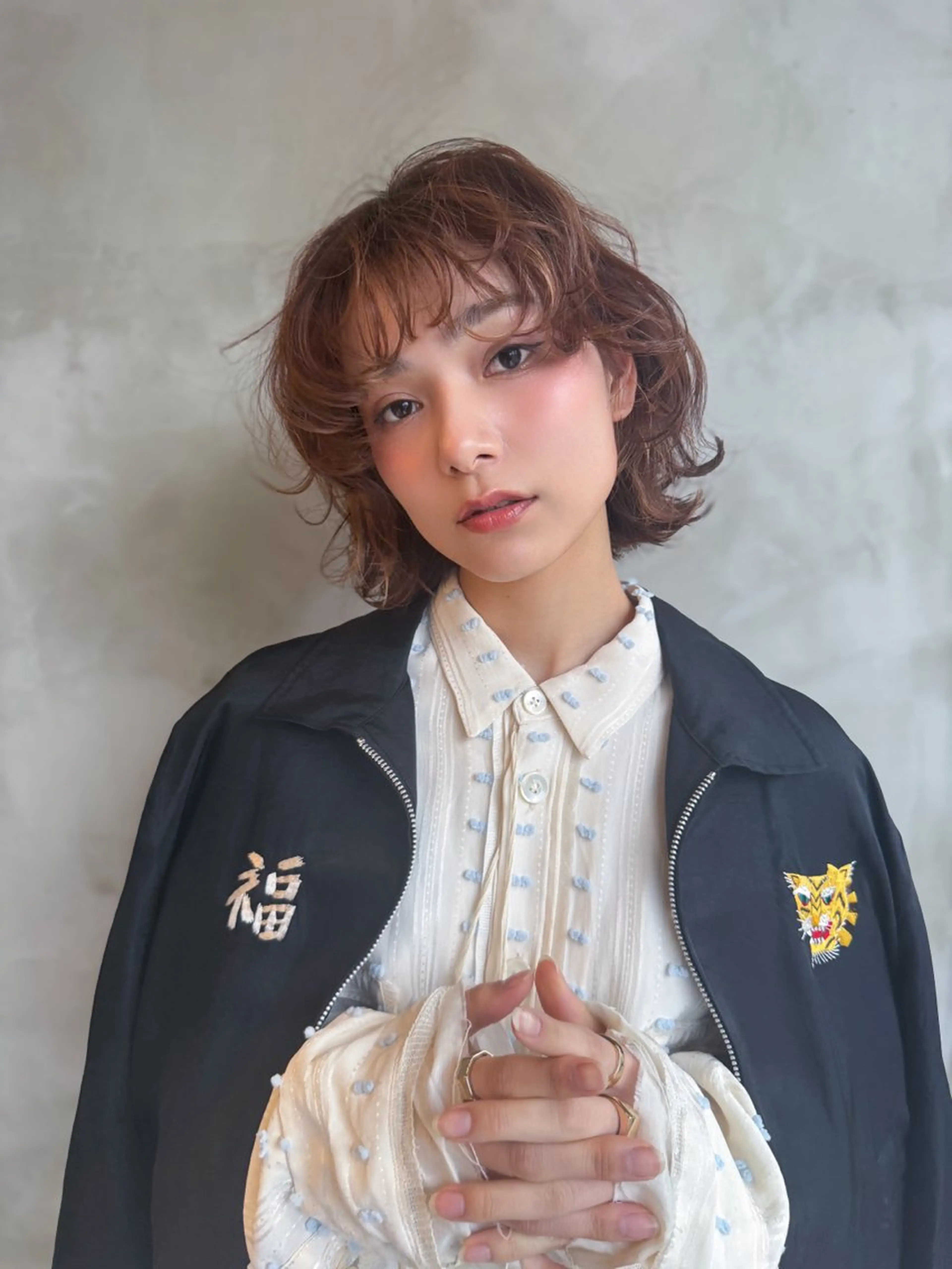 ミディアム カラー パーマ 山田 裕介のヘアスタイル