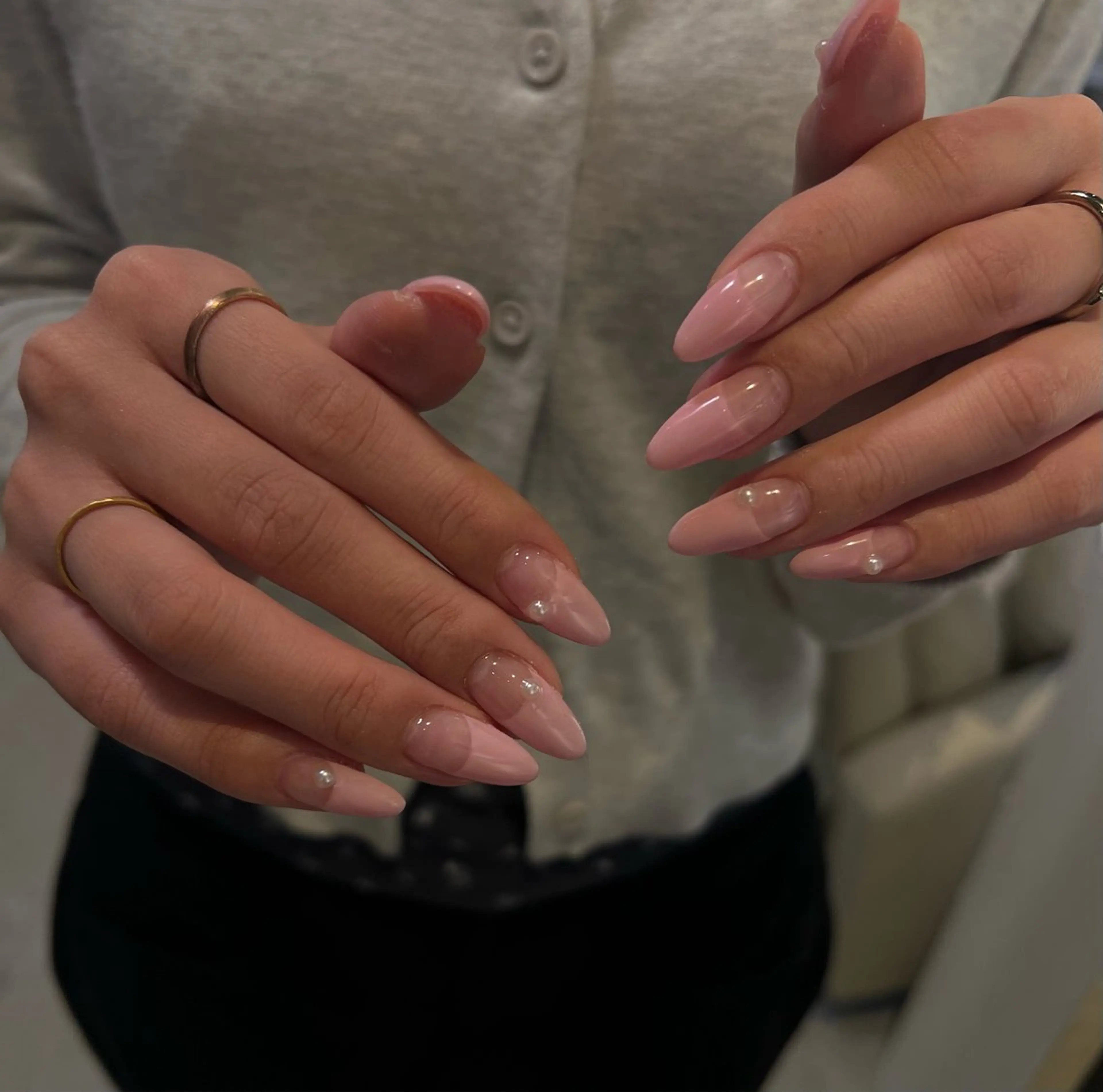 ネイル フレンチネイル ハンドネイル kelly Airiのネイルデザイン