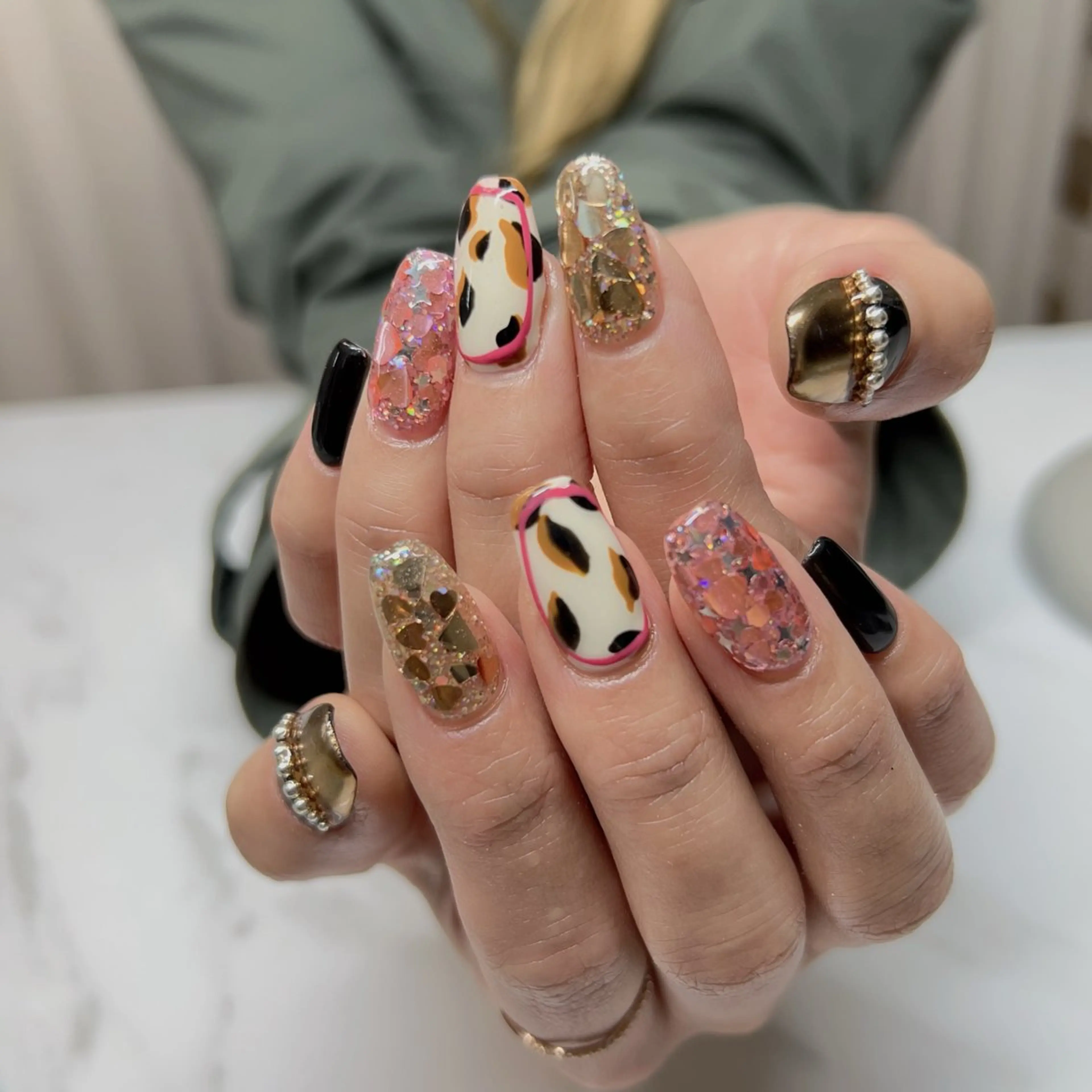 ネイル 成人式 フレンチネイル ジェルネイル グラデーション マグネットネイル Rika Nail ellaのネイルデザイン