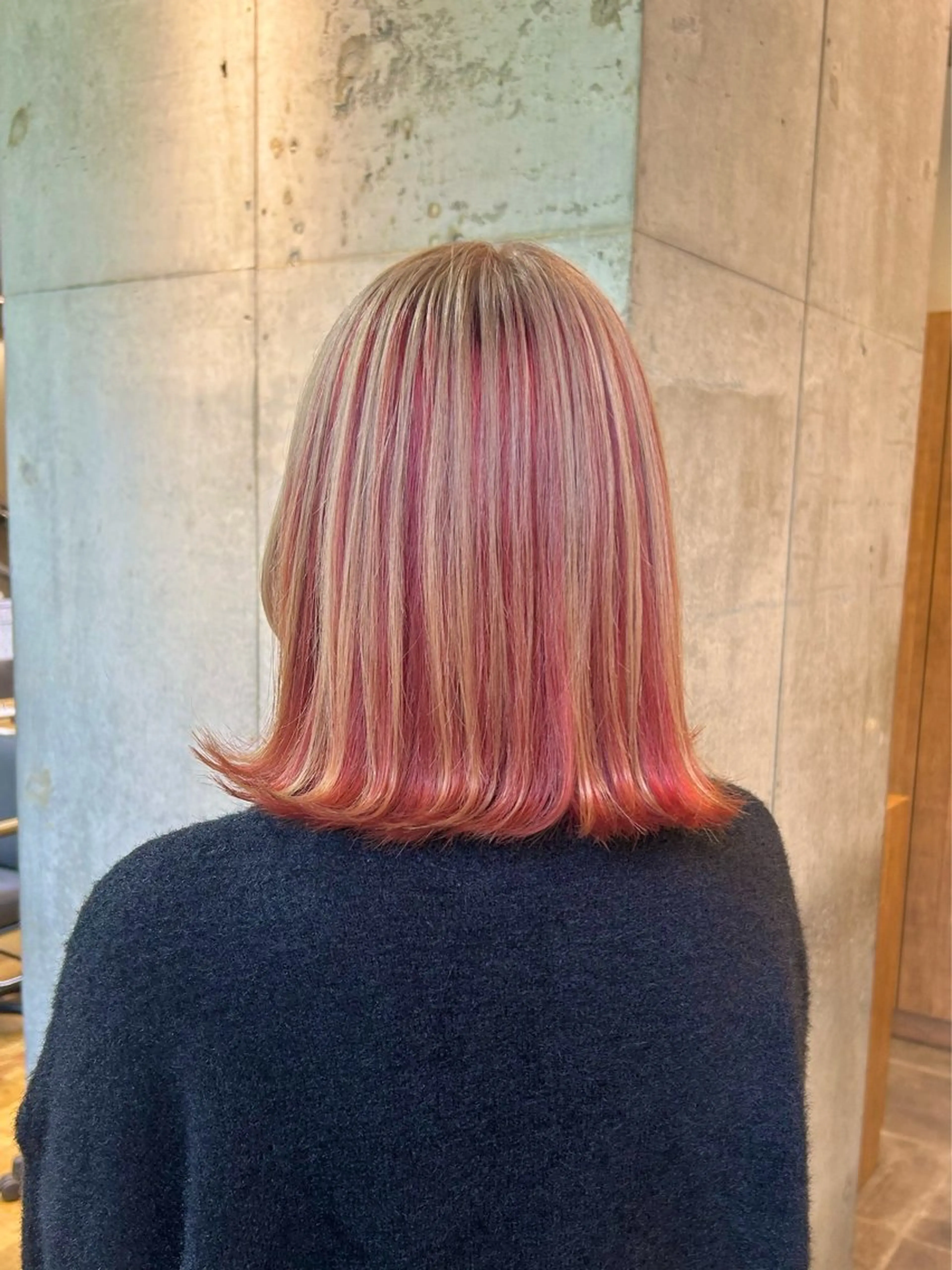 セミロング カラー カット ヘアカラー トリートメント KOTOMI .のヘアスタイル