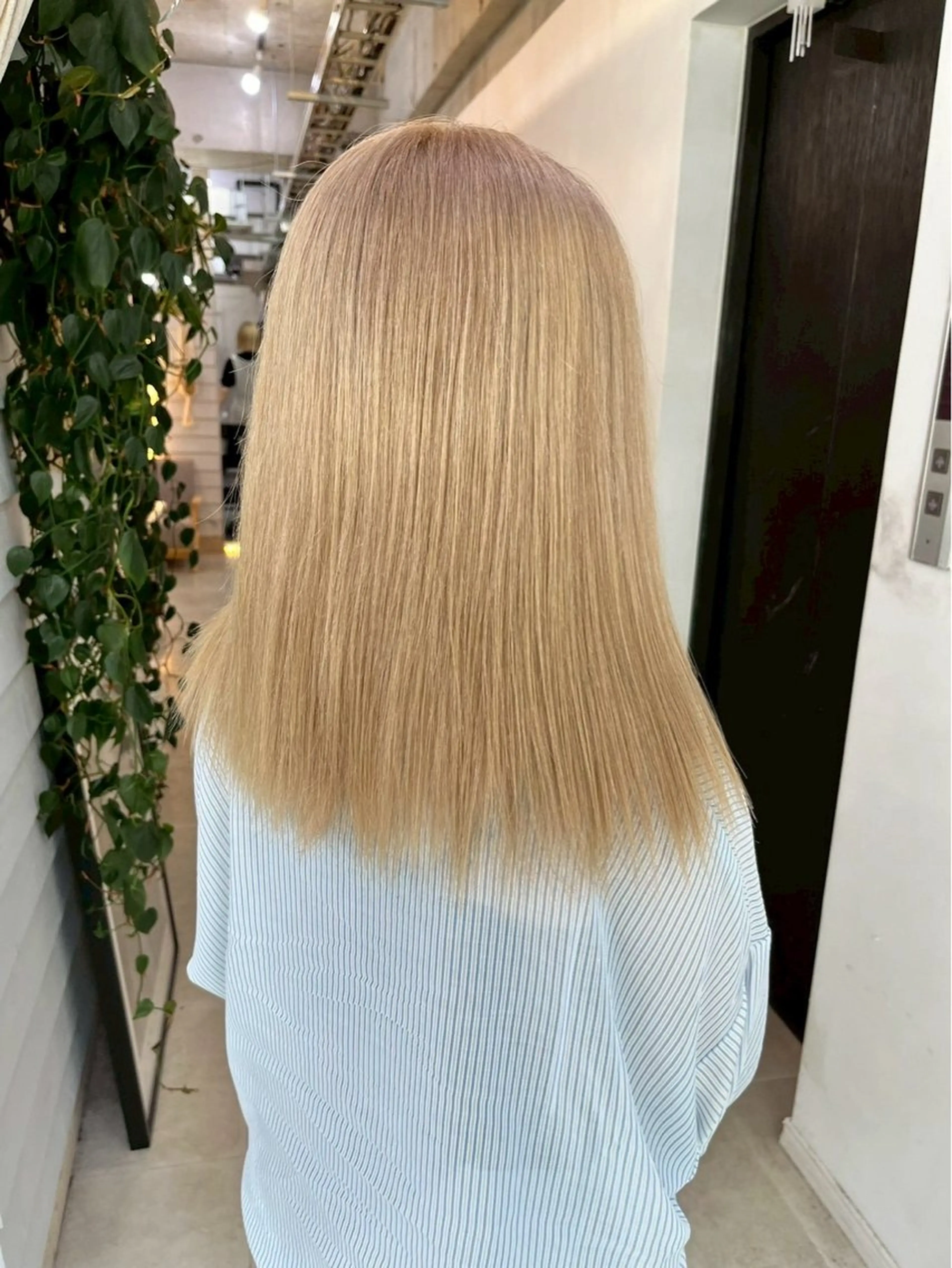 ロング ヘアカラー Maia🦋 博多 透明感カラーのヘアスタイル