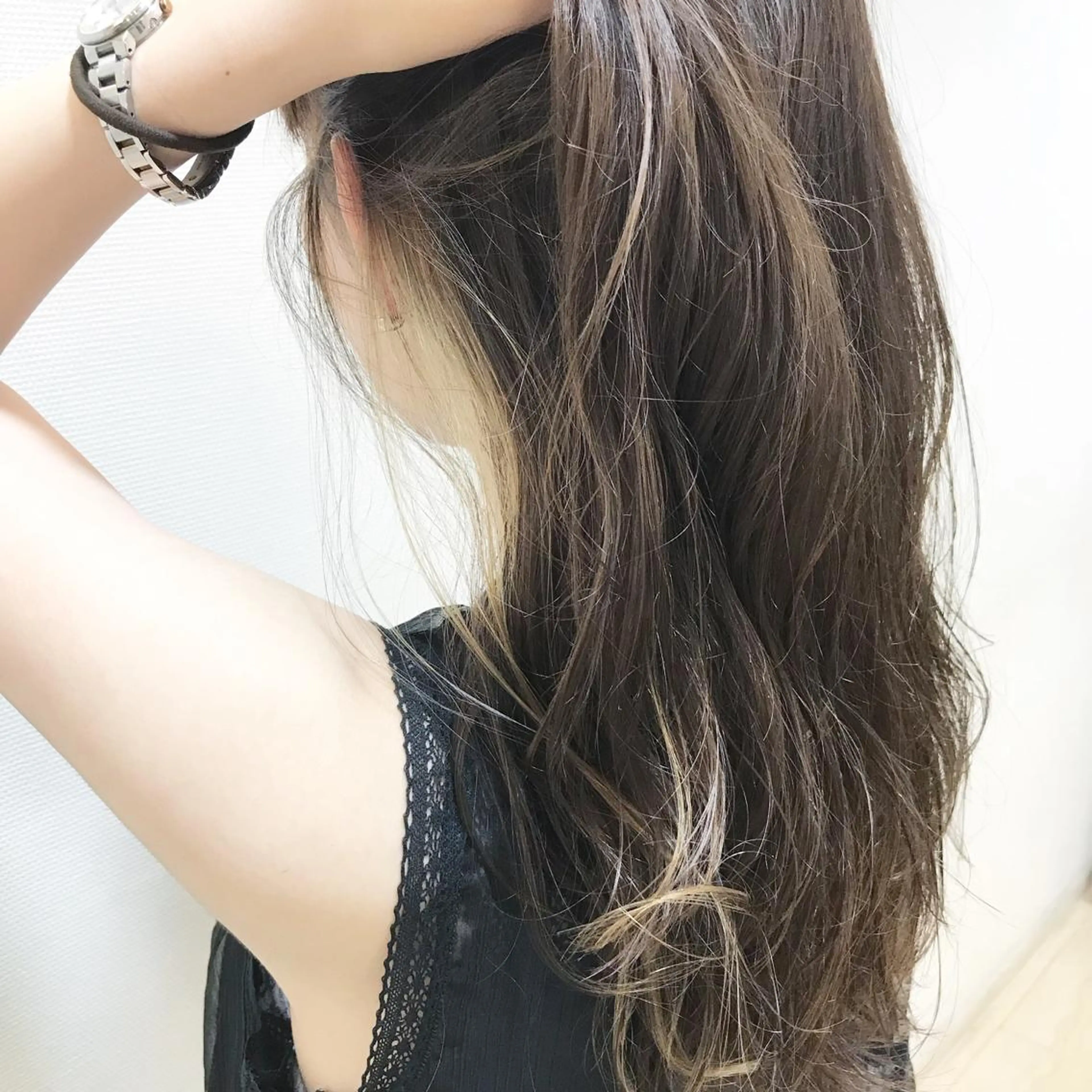 カラー インナーカラー 北川 泰之のヘアスタイル