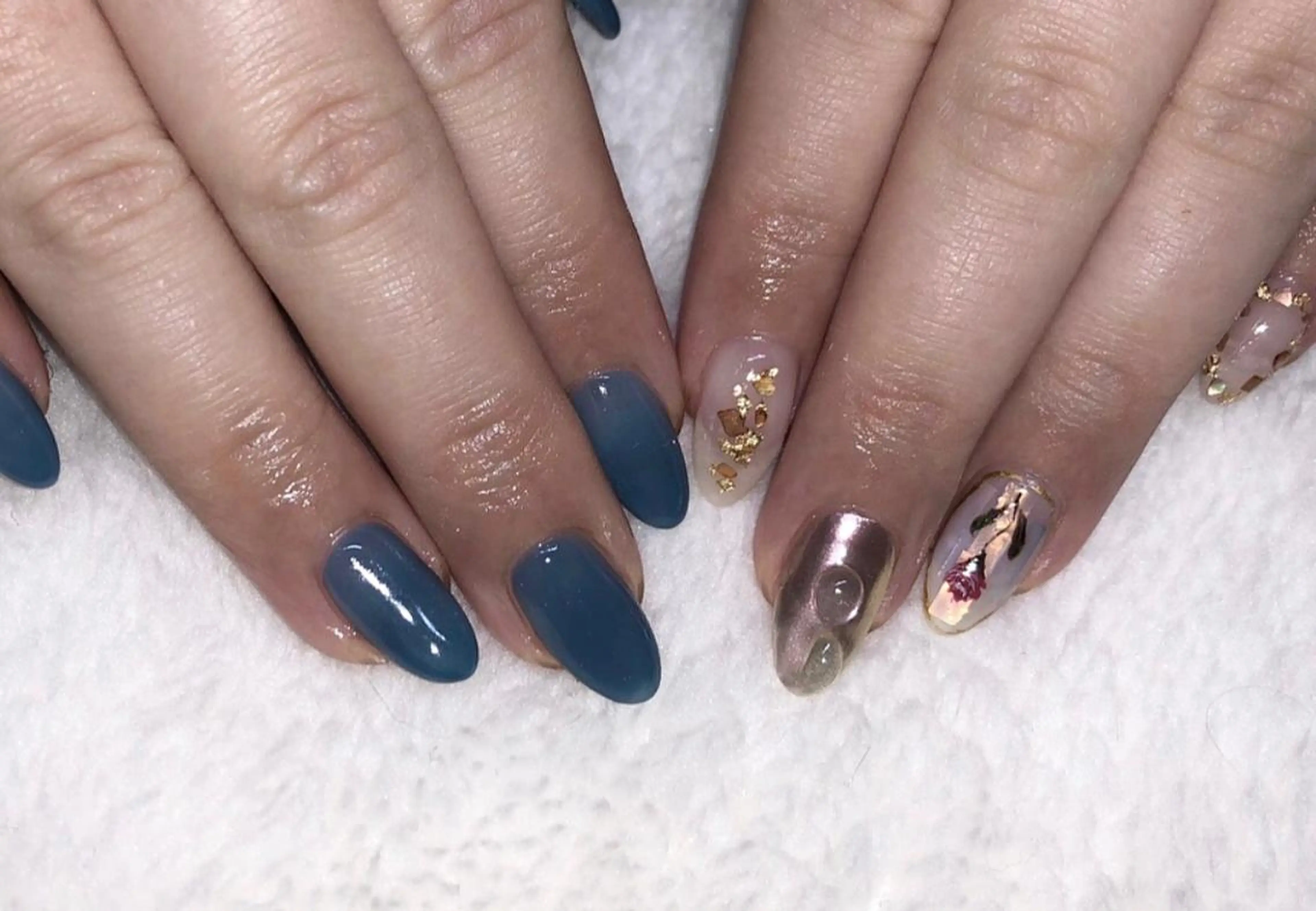 ネイル ブルー 持ち込み ハンドネイル パラあり！フィルイン 美フォルムのネイルデザイン