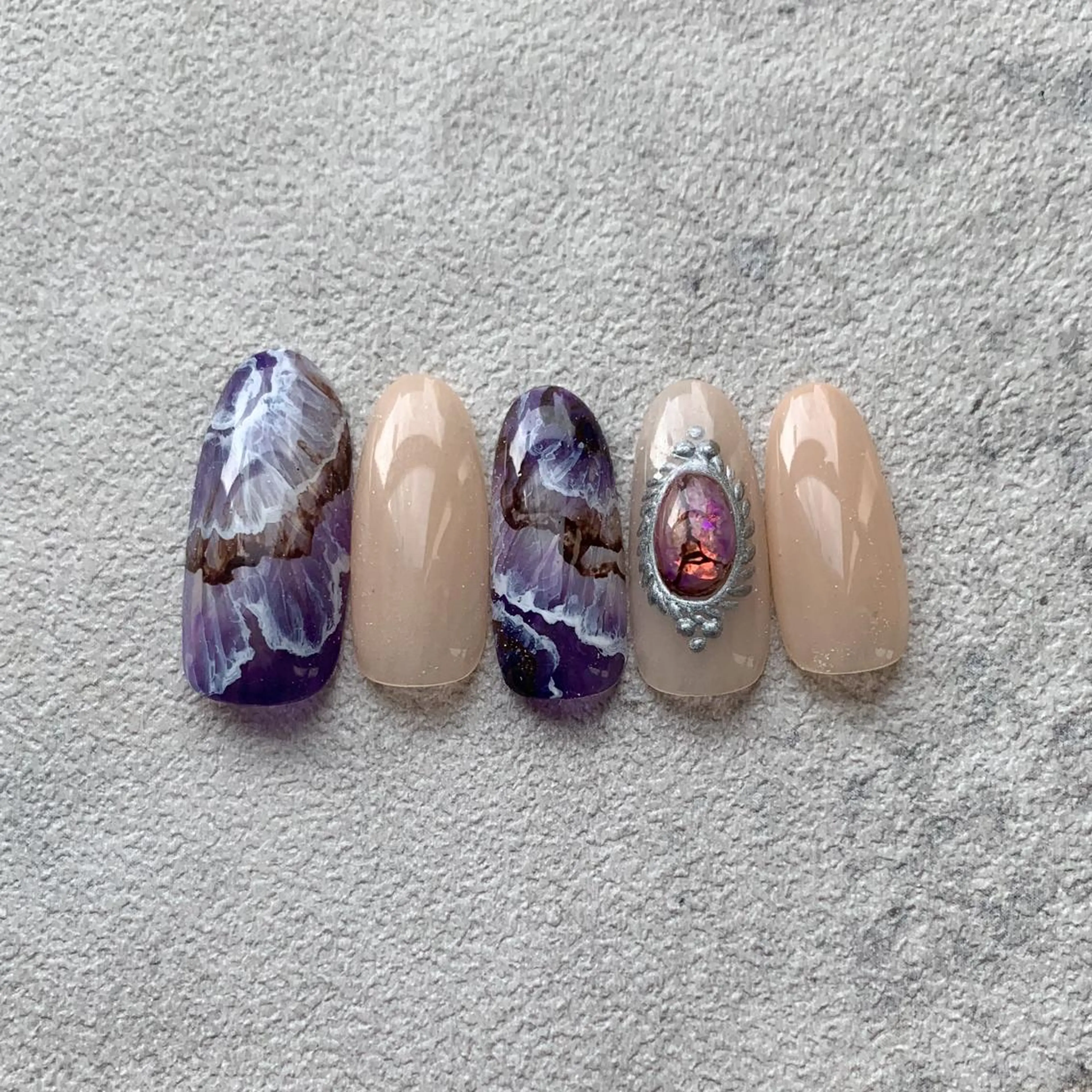 ネイル FIORITURA aiのネイルデザイン