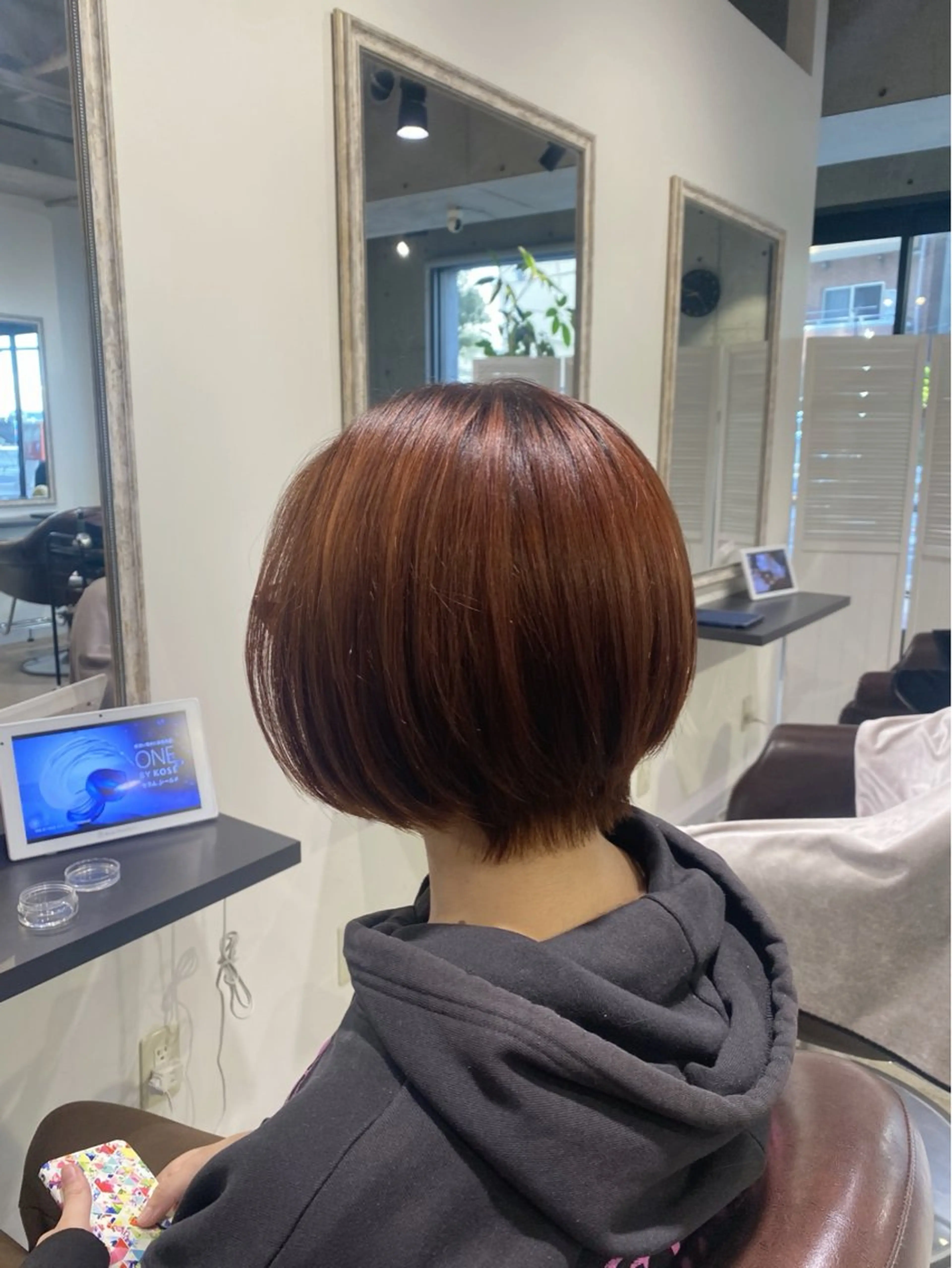 ショート カラー ショートボブ ボブ ショートヘア 根本 真奈のヘアスタイル