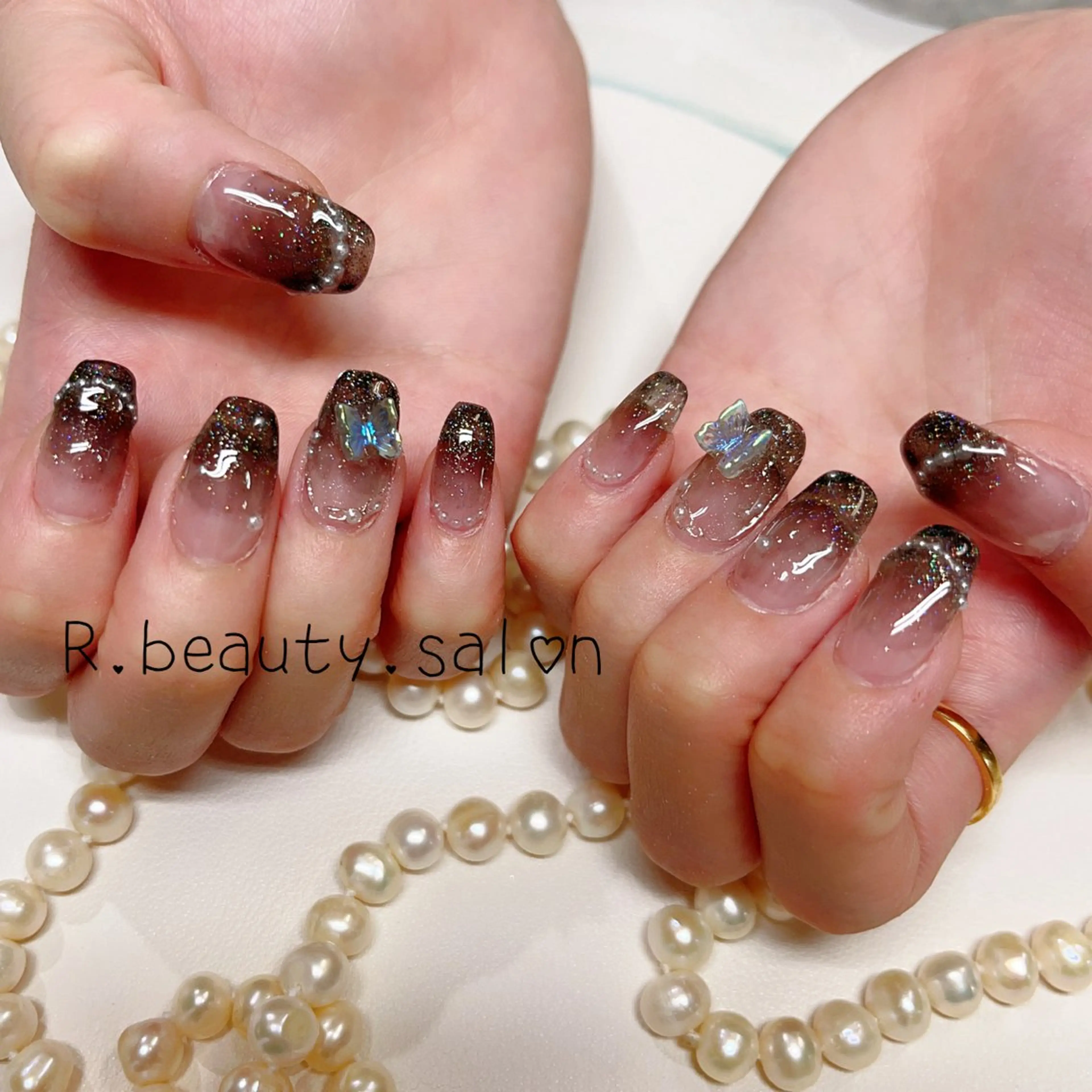 ネイル R.beautyサロン所属・R.beauty サロンのネイルデザイン