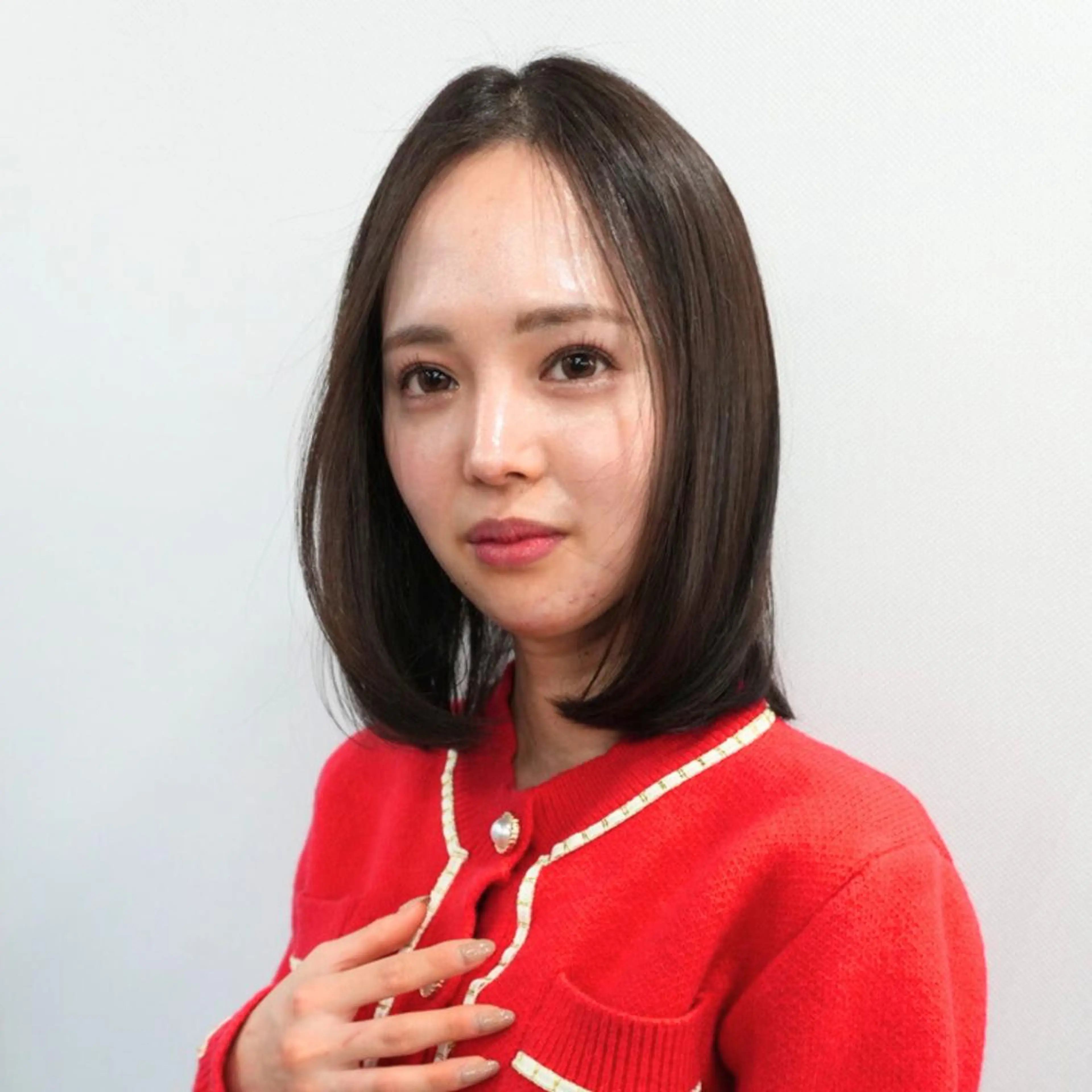 ミディアム ボブ レイヤーカット 似合わせカット カット ヘアカラー Endearing 銀座/YOKOのヘアスタイル