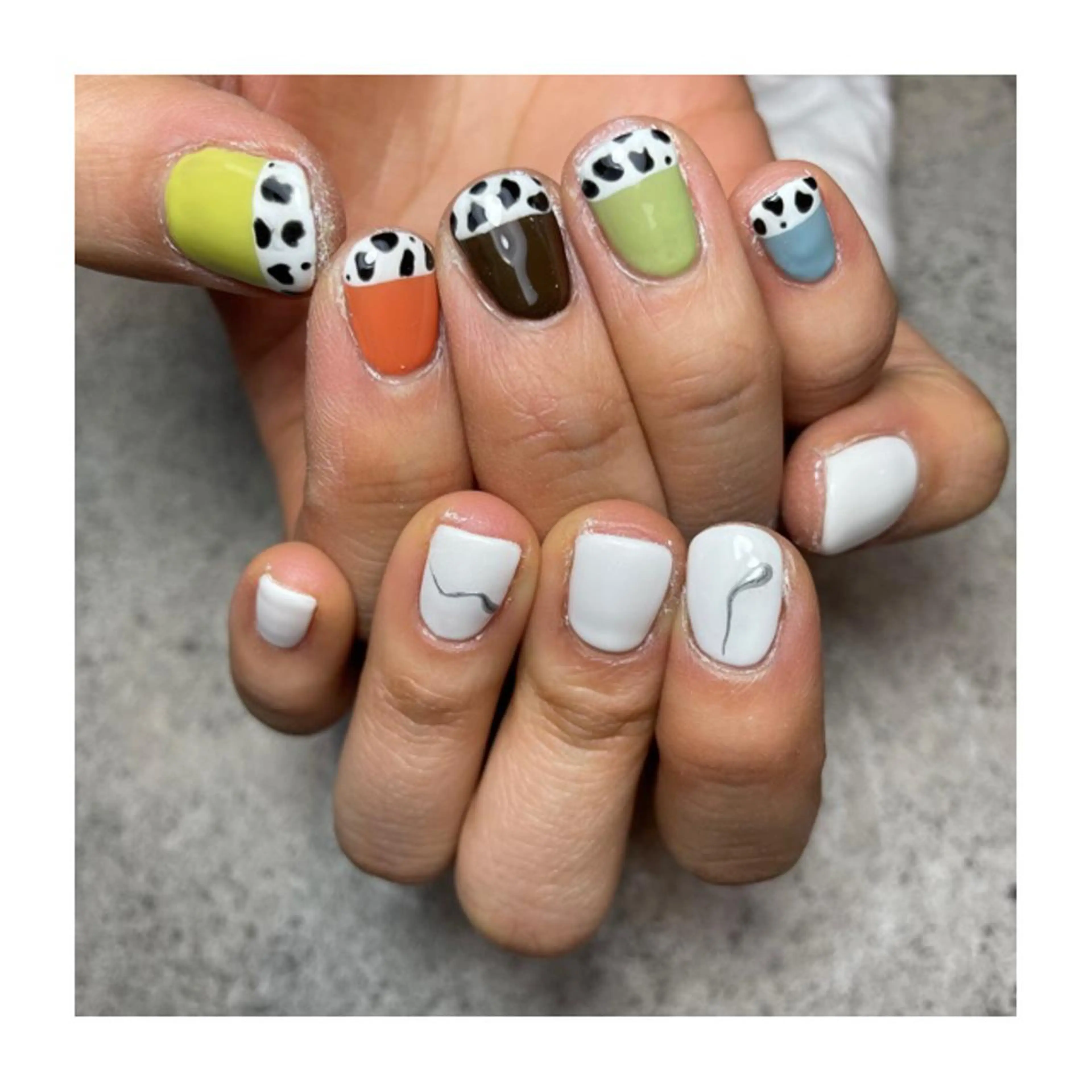 ネイル 駒月 明日香の眉毛・アイブロウイメージ