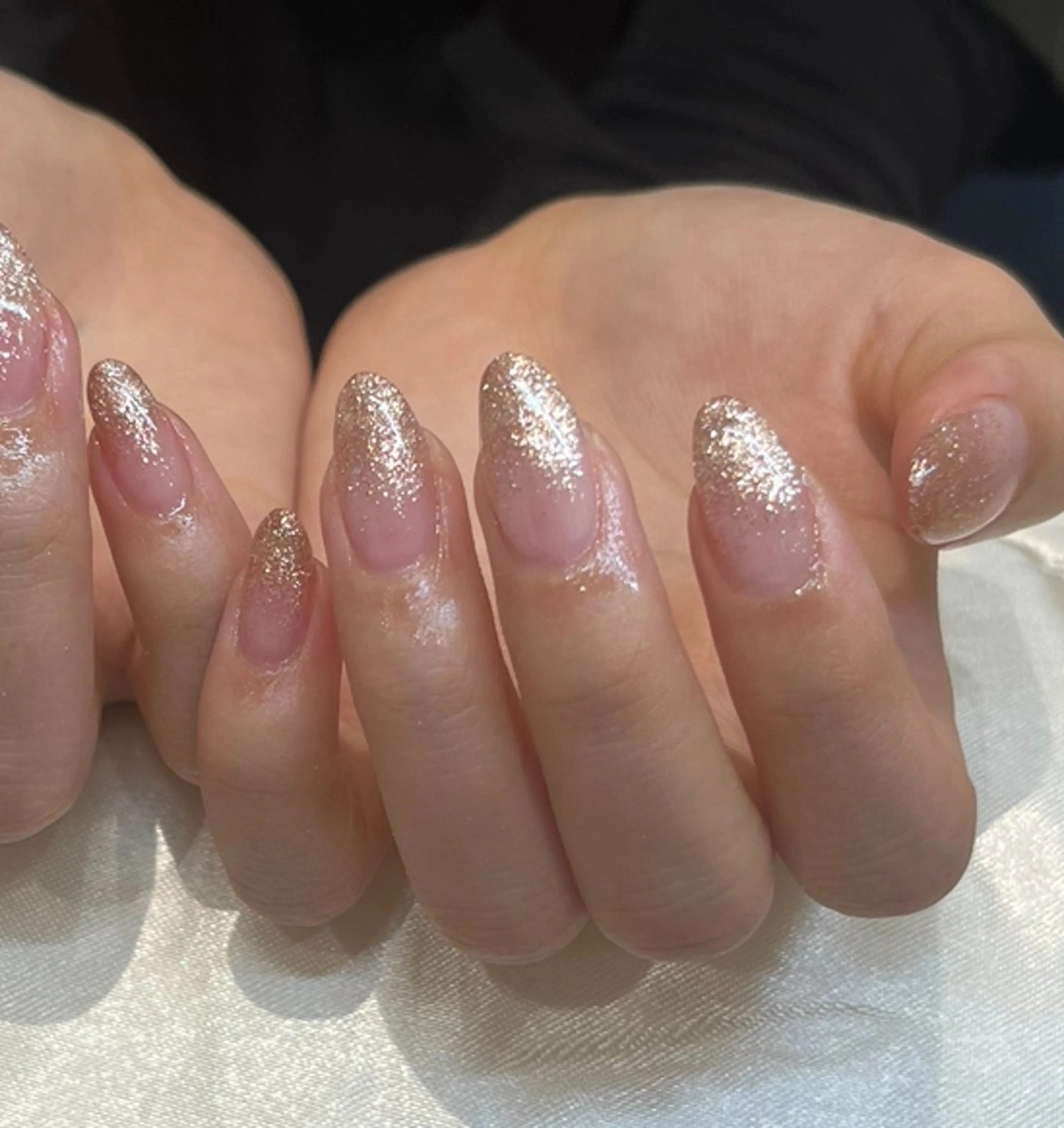 ネイル グラデーション ラメ(グリッター) ラメグラデーション 🎀Earth chihiro🤍のネイルデザイン