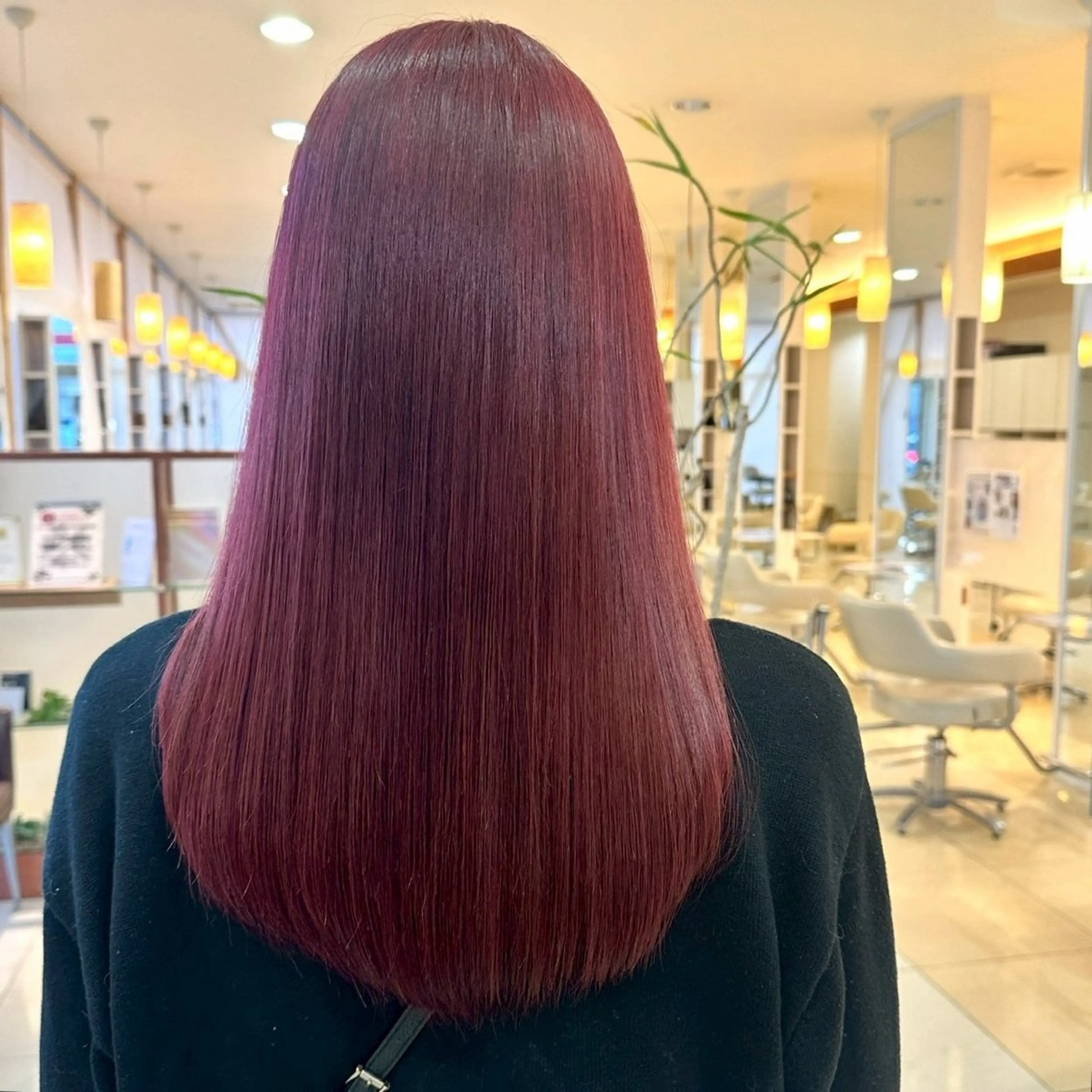 ロング カラー ボルドーカラー ヘアカラー くぼた もあのヘアスタイル