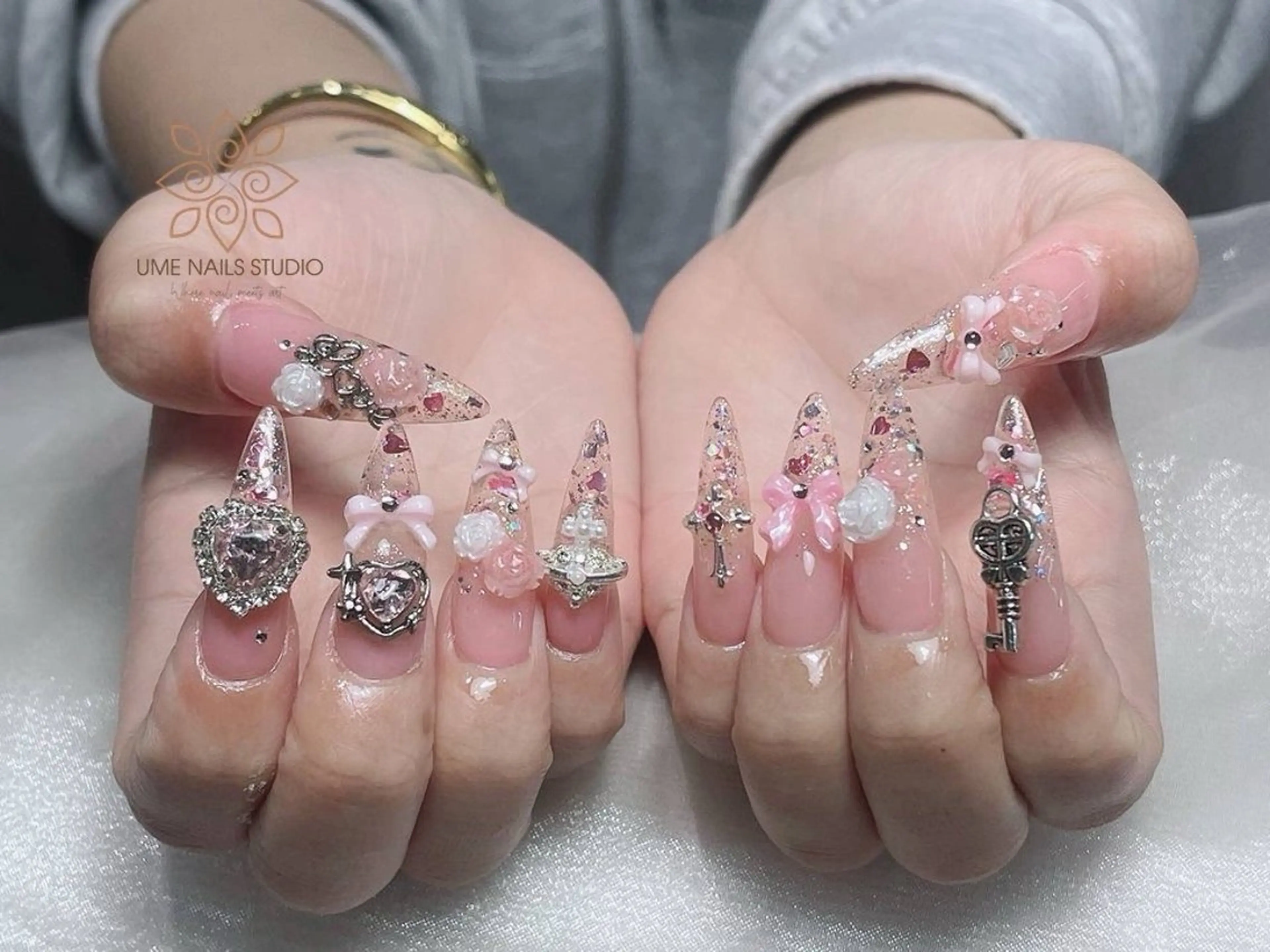 ネイル 持ち込み ハンドネイル Ume Nail Studioのネイルデザイン