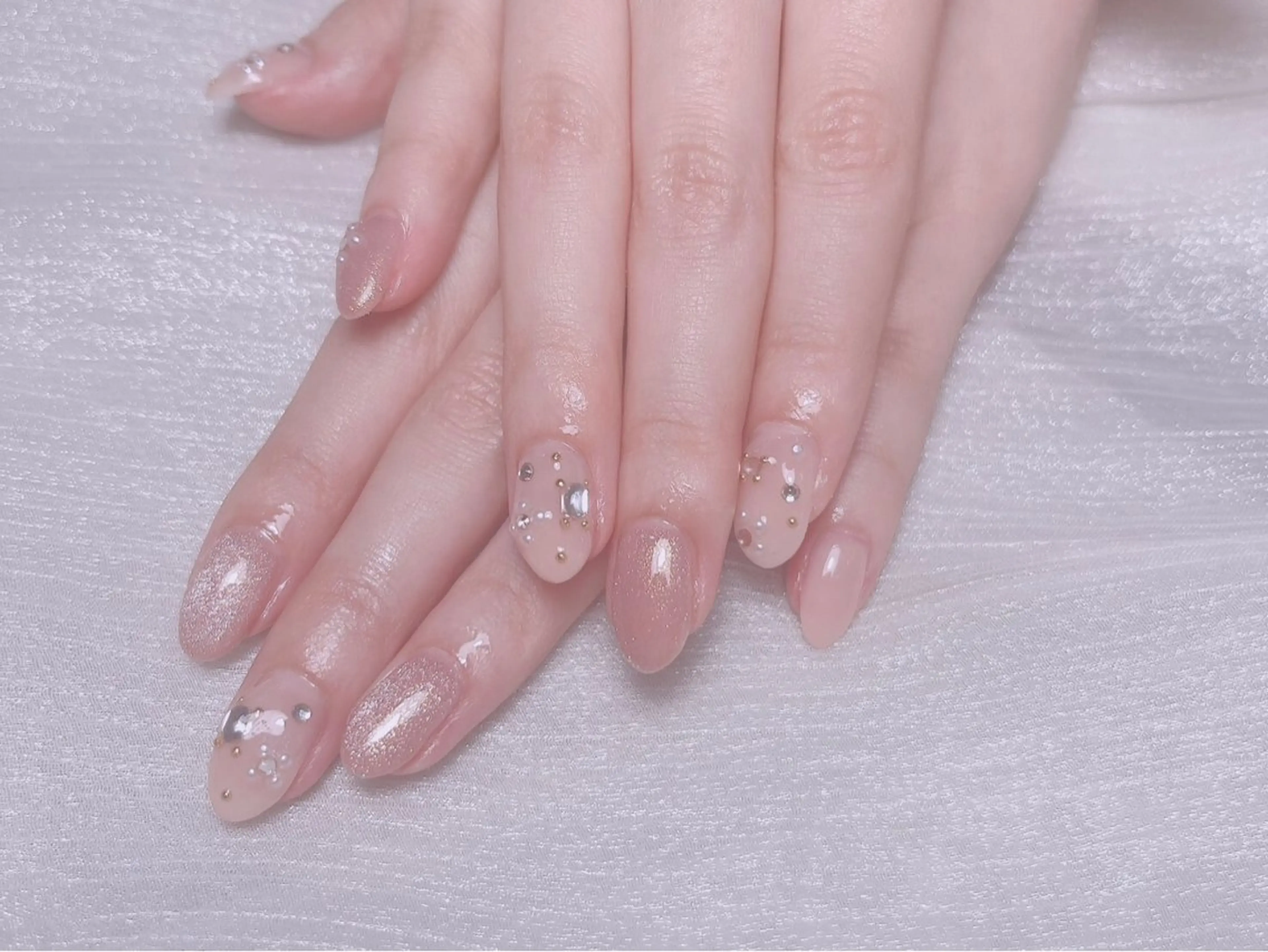 ネイル ハンドネイル Kari ネイルサロンのネイルデザイン