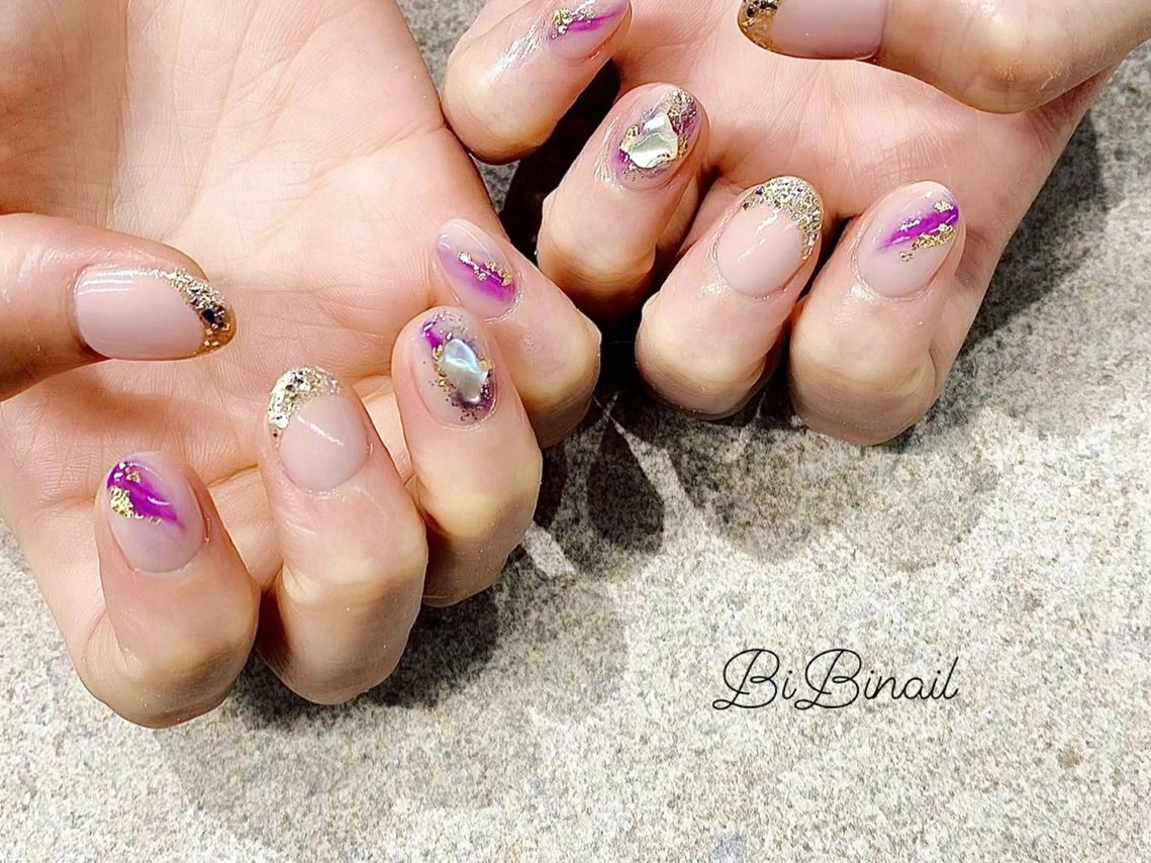 ネイル ハンドネイル purple hair design所属・Sumi Tomoのネイルデザイン