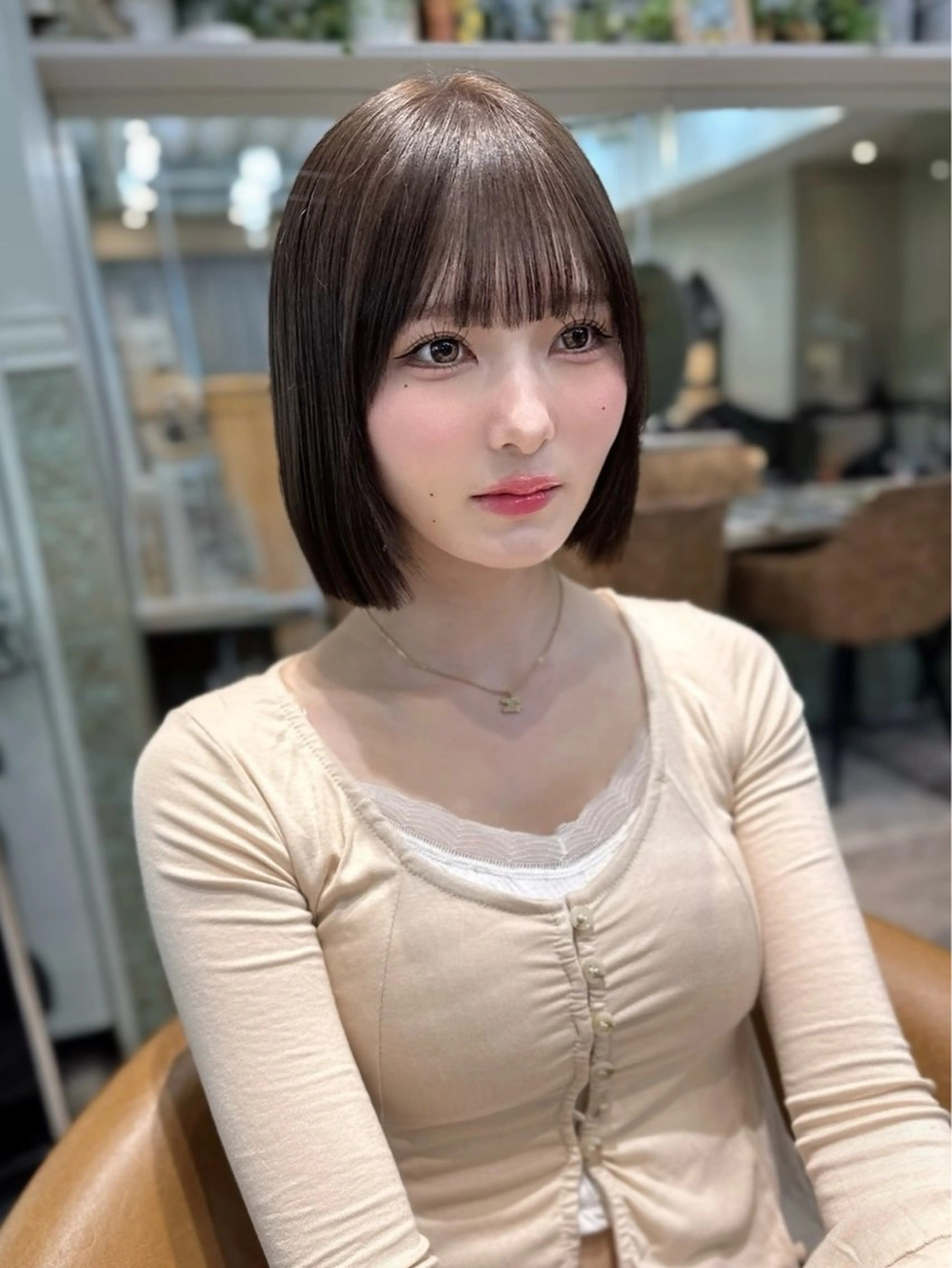 ショート カラー 木屋元一/透明感 /前髪/ショートボブのヘアスタイル