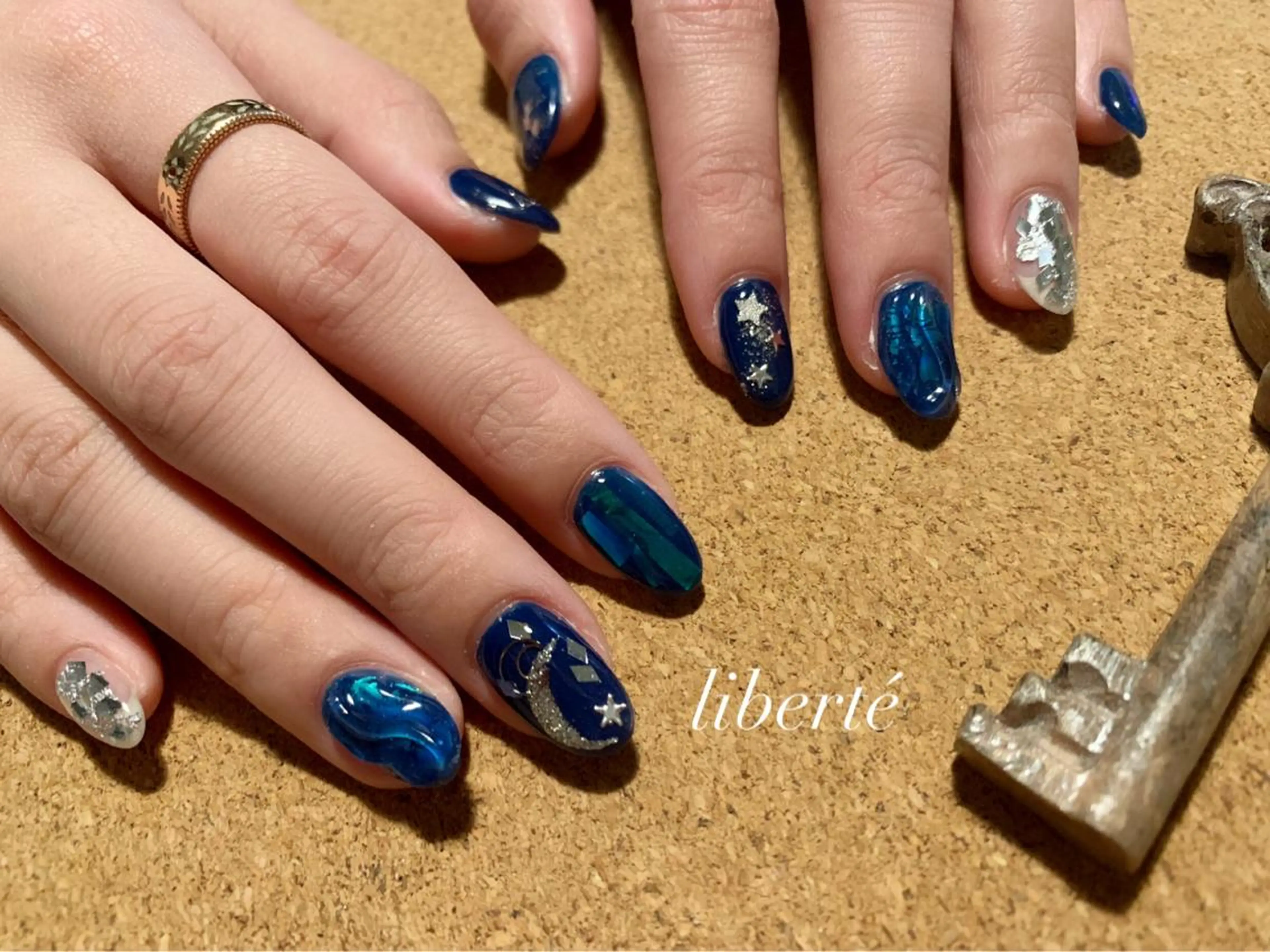 ネイル liberté (リベルテ)のネイルデザイン