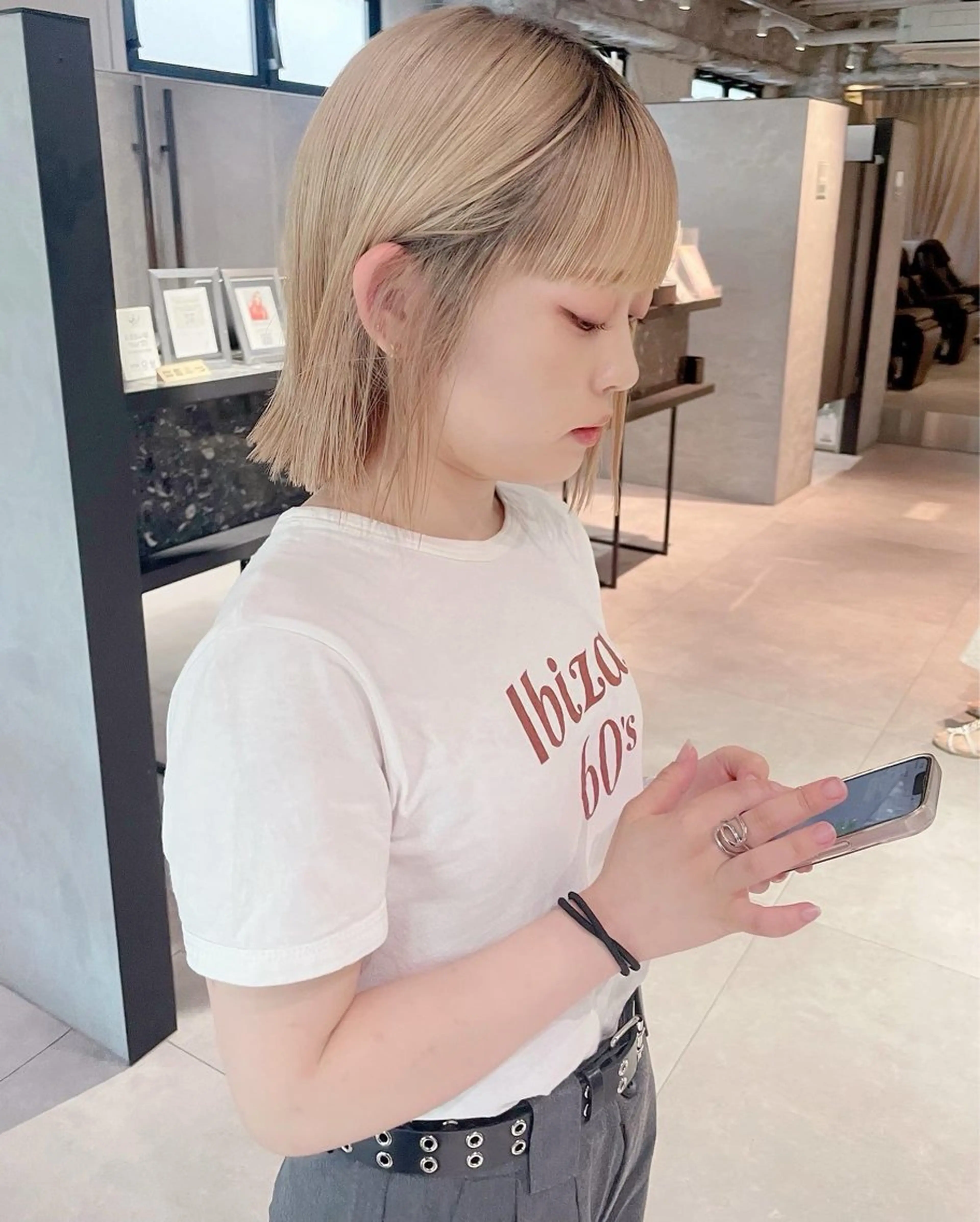 ショート カラー ヘアカラー トリートメント CHERIM ❤️‍🔥新家光葉のヘアスタイル