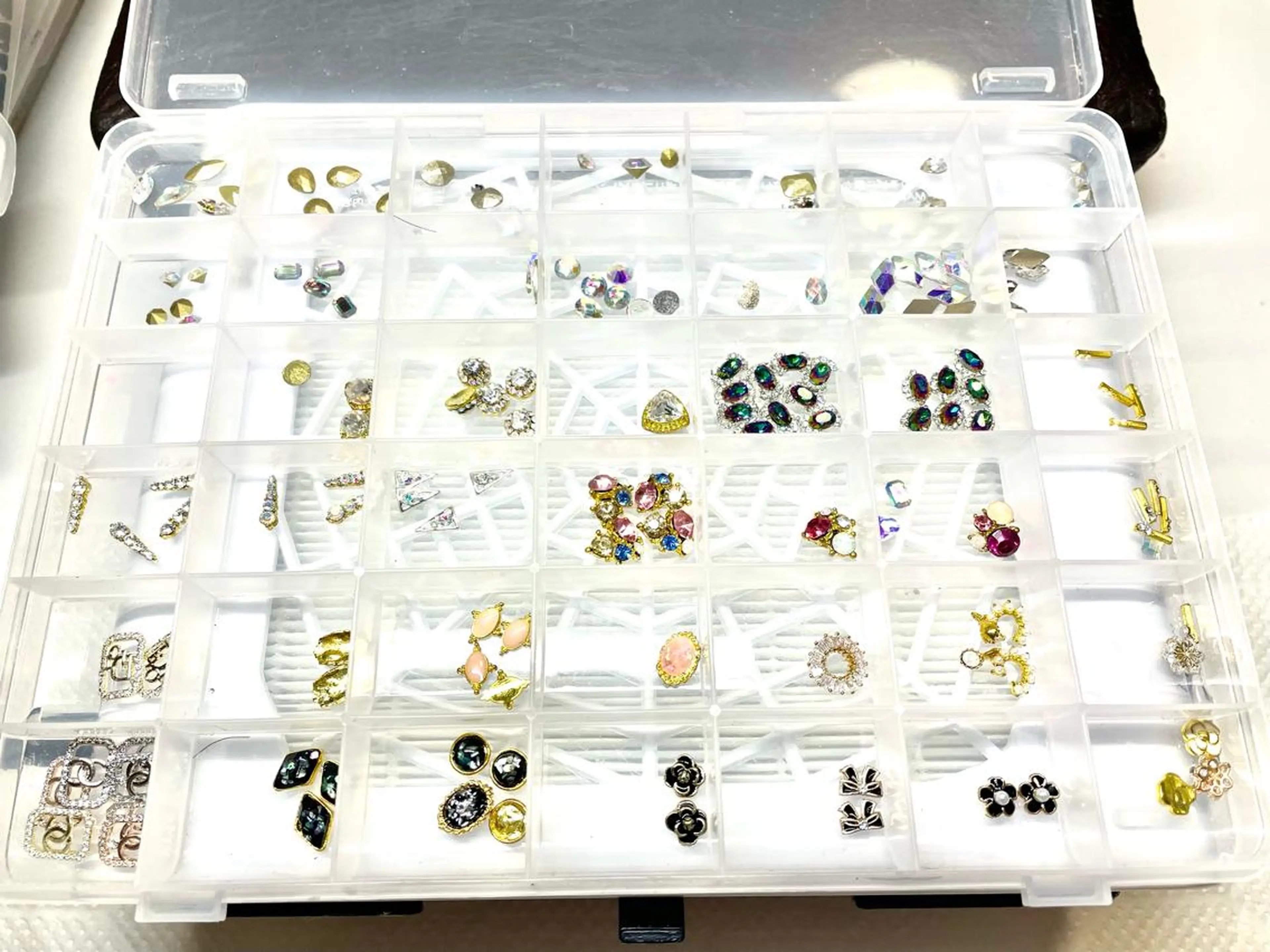 ネイル キラキラネイル 🌙🫧CHARME (RUKA)🦋🫧のネイルデザイン