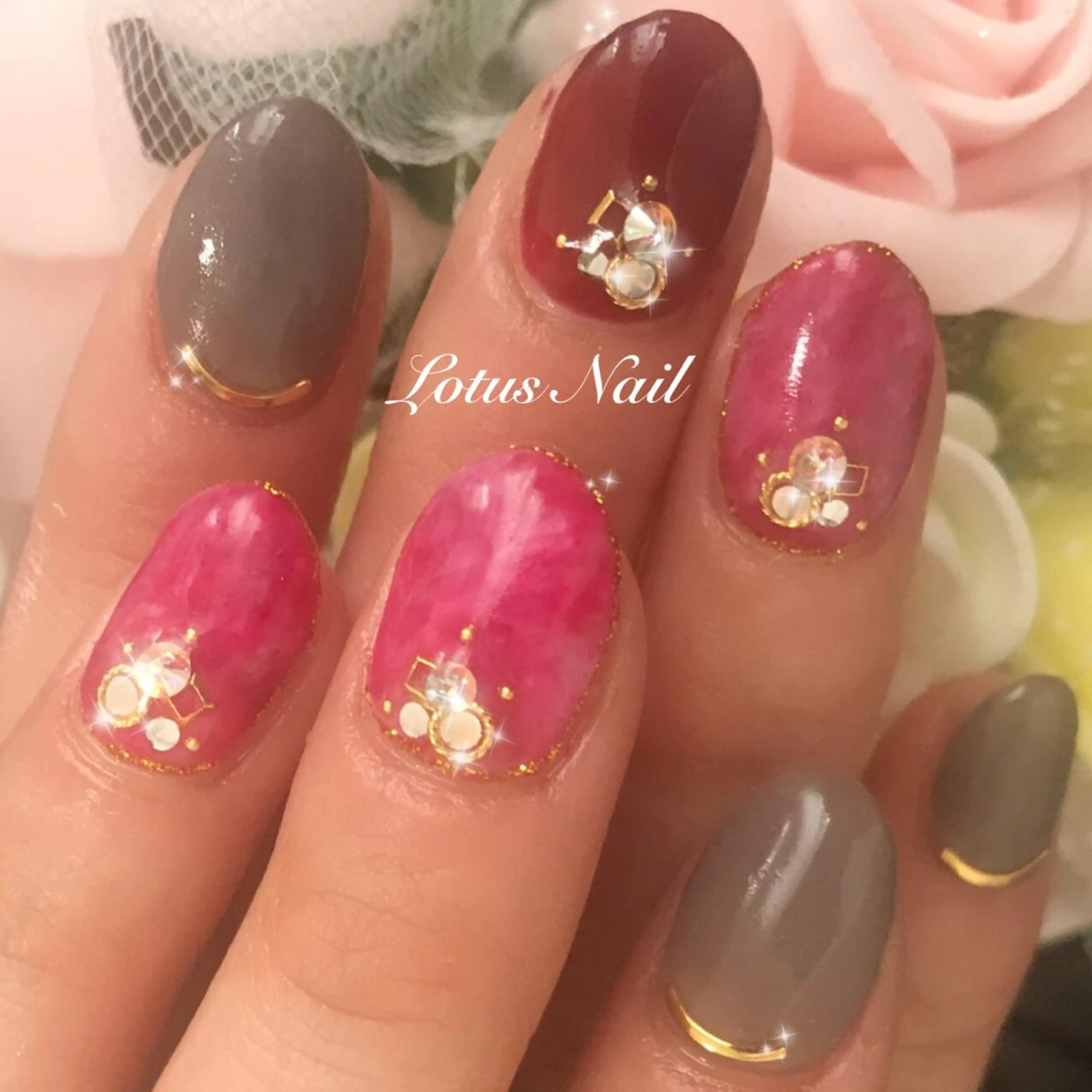 ネイル Lotus Nailのネイルデザイン