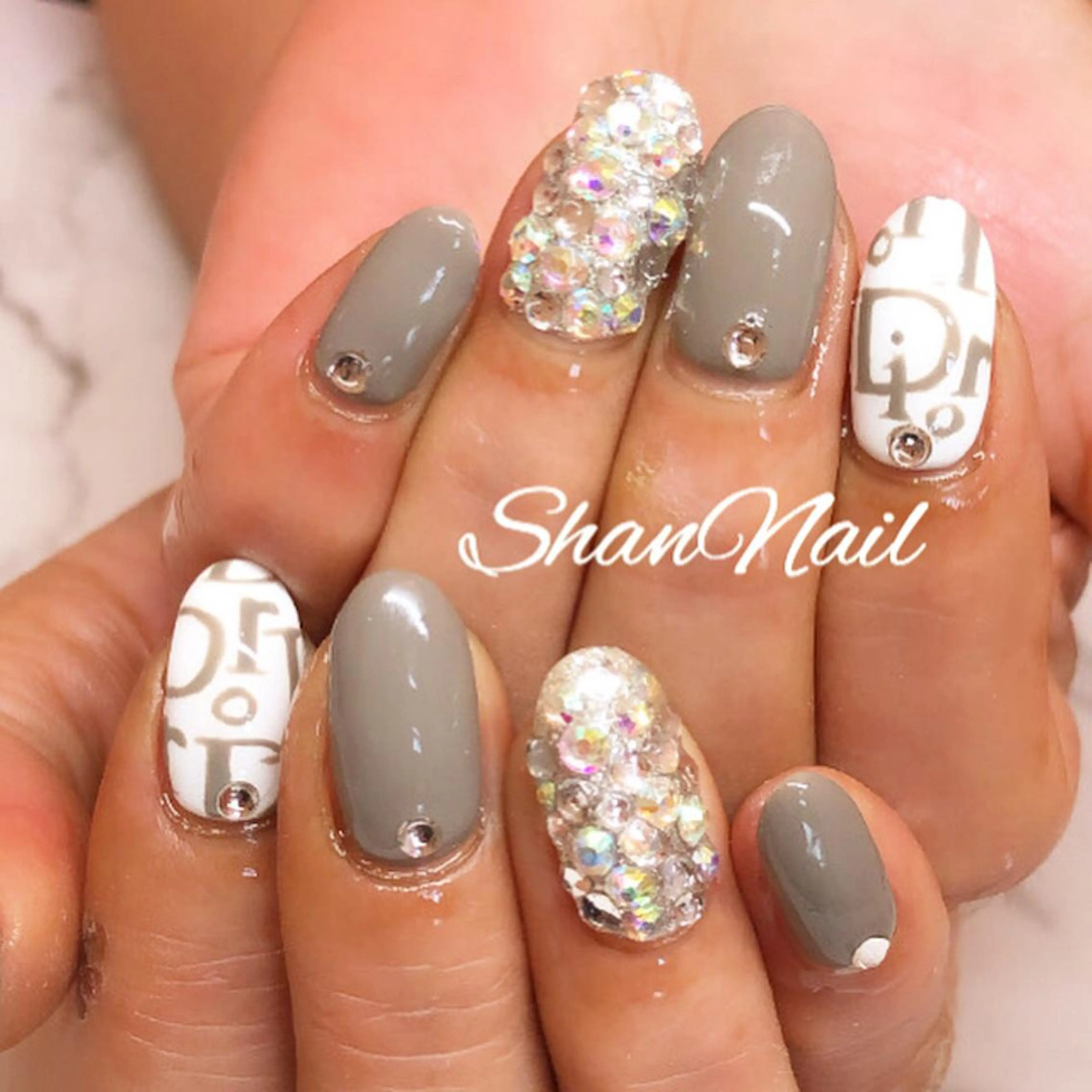 ネイル Shan Nailのネイルデザイン