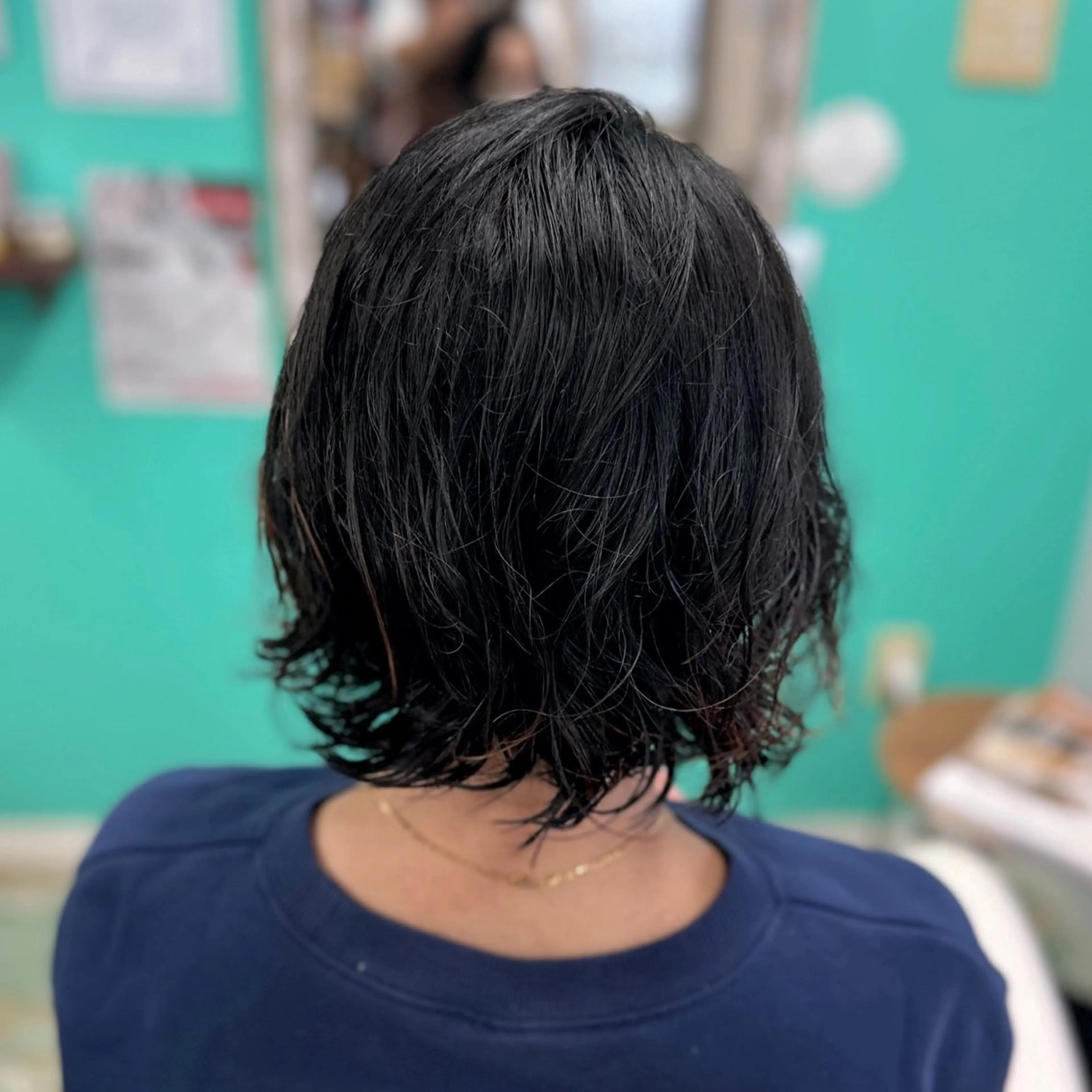 ミディアム パーマ 三原 友美のヘアスタイル