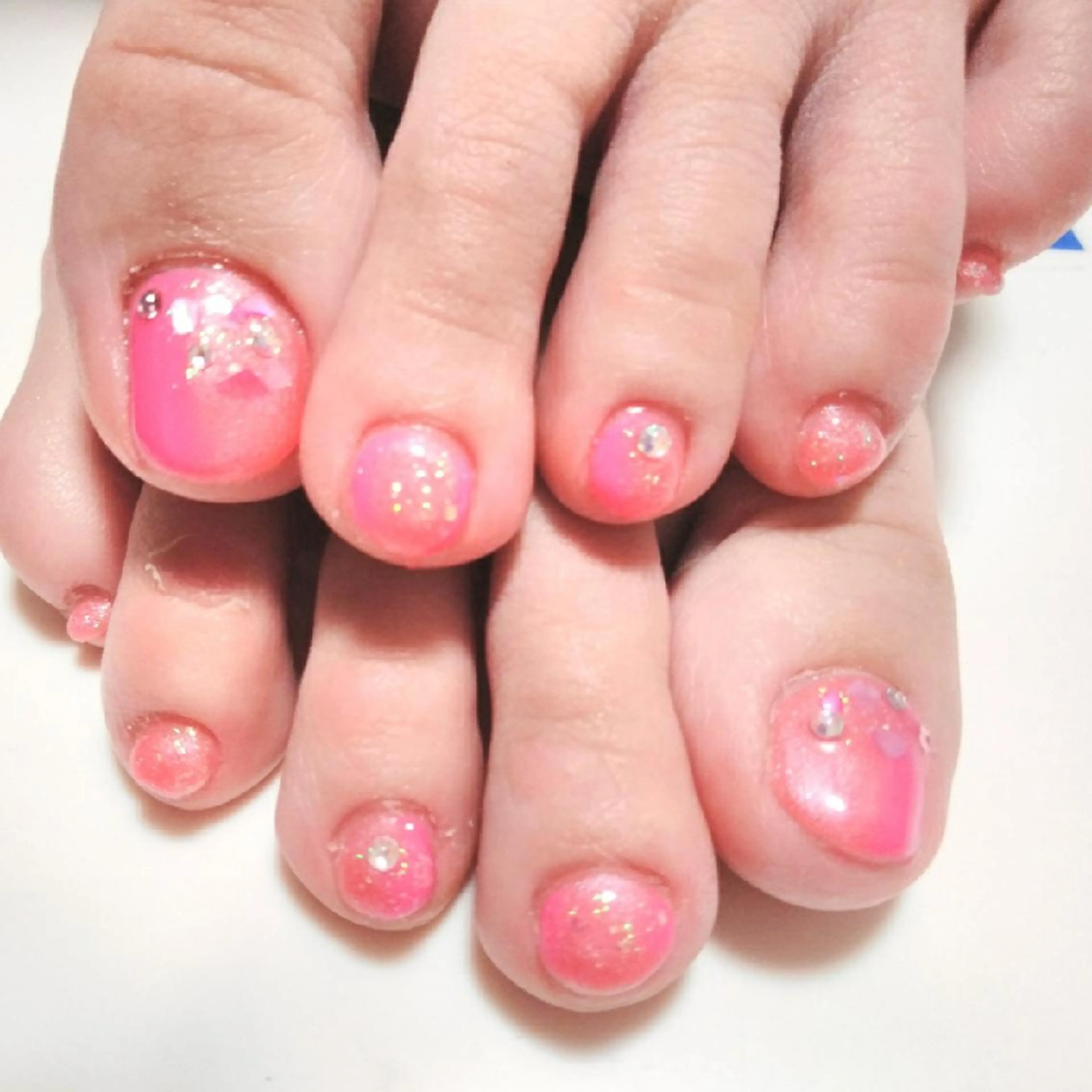 ネイル エステとネイル ローズコンフォートのネイルデザイン