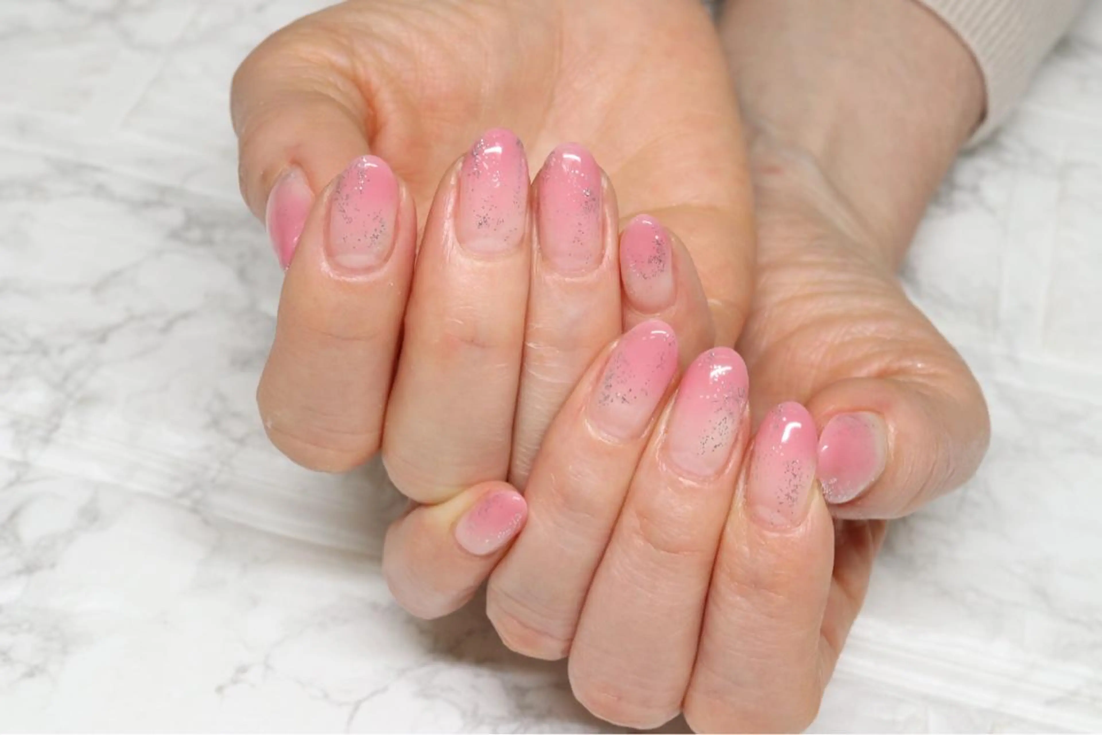 ミディアム ネイルN-STYLE スタッフのネイルデザイン