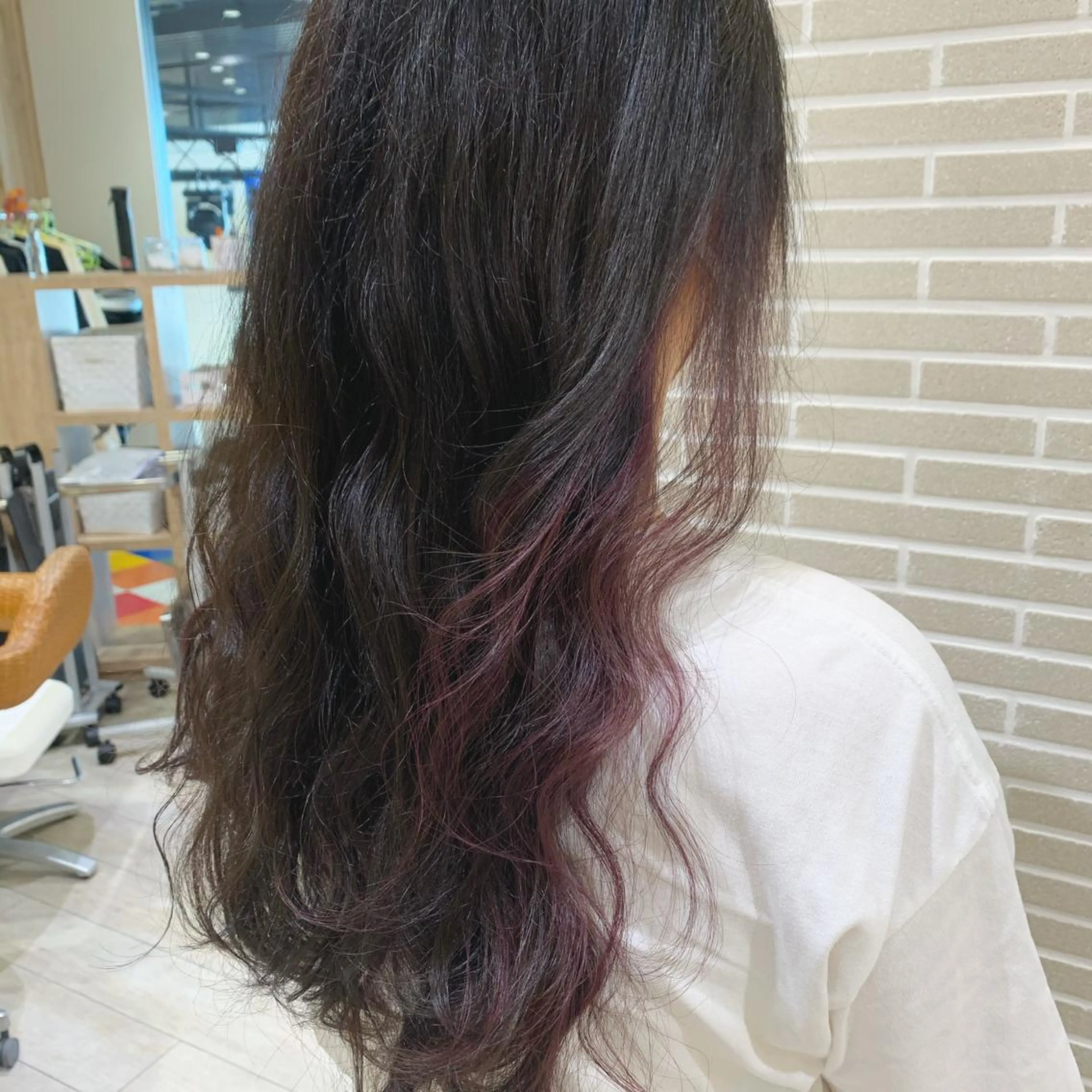 ロング カット ヘアカラー 潟上 菜摘のヘアスタイル