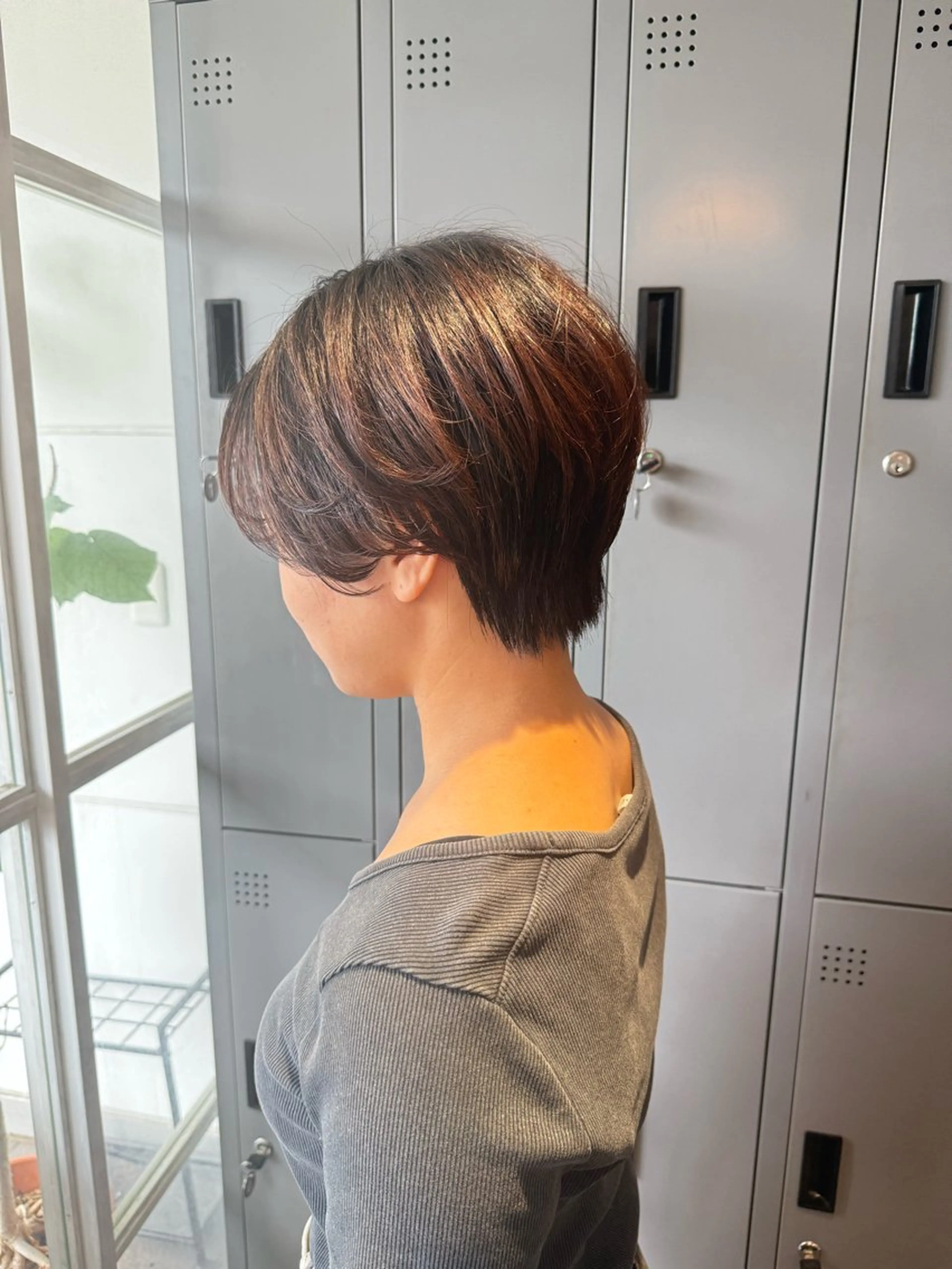 ショート カット ヘアカラー トリートメント 宮澤弘一/大宮/ 髪質改善/完全個室のヘアスタイル