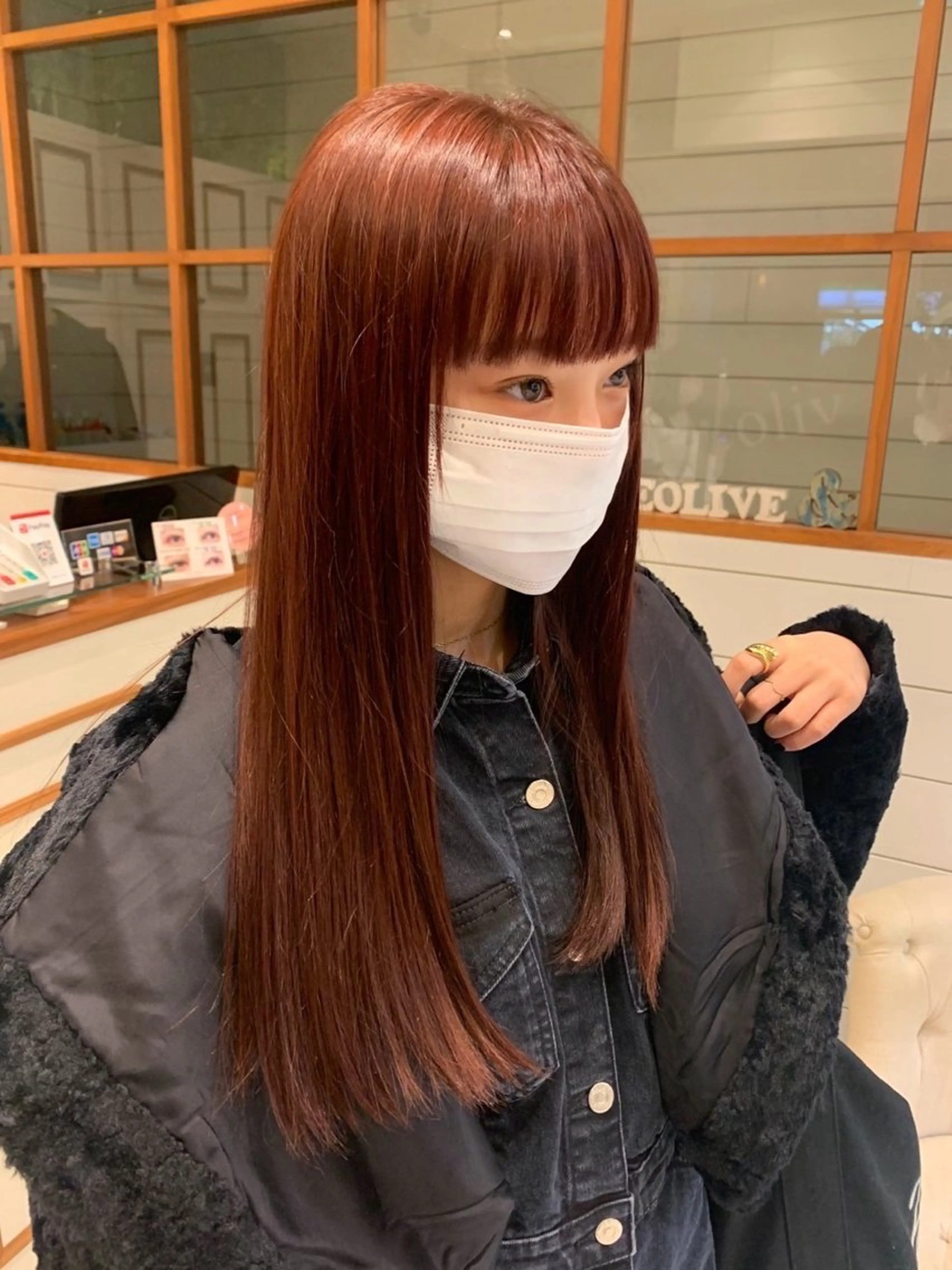 ロング HIDERO/渋谷/ 韓国/顔周りカットのヘアスタイル